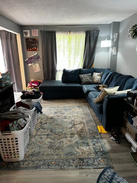 2131 Walker Avenue Property Photo 4
