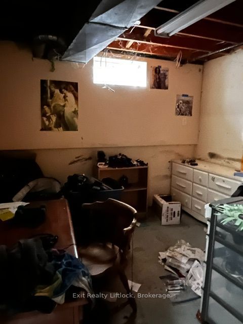 2131 Walker Avenue Property Photo 9
