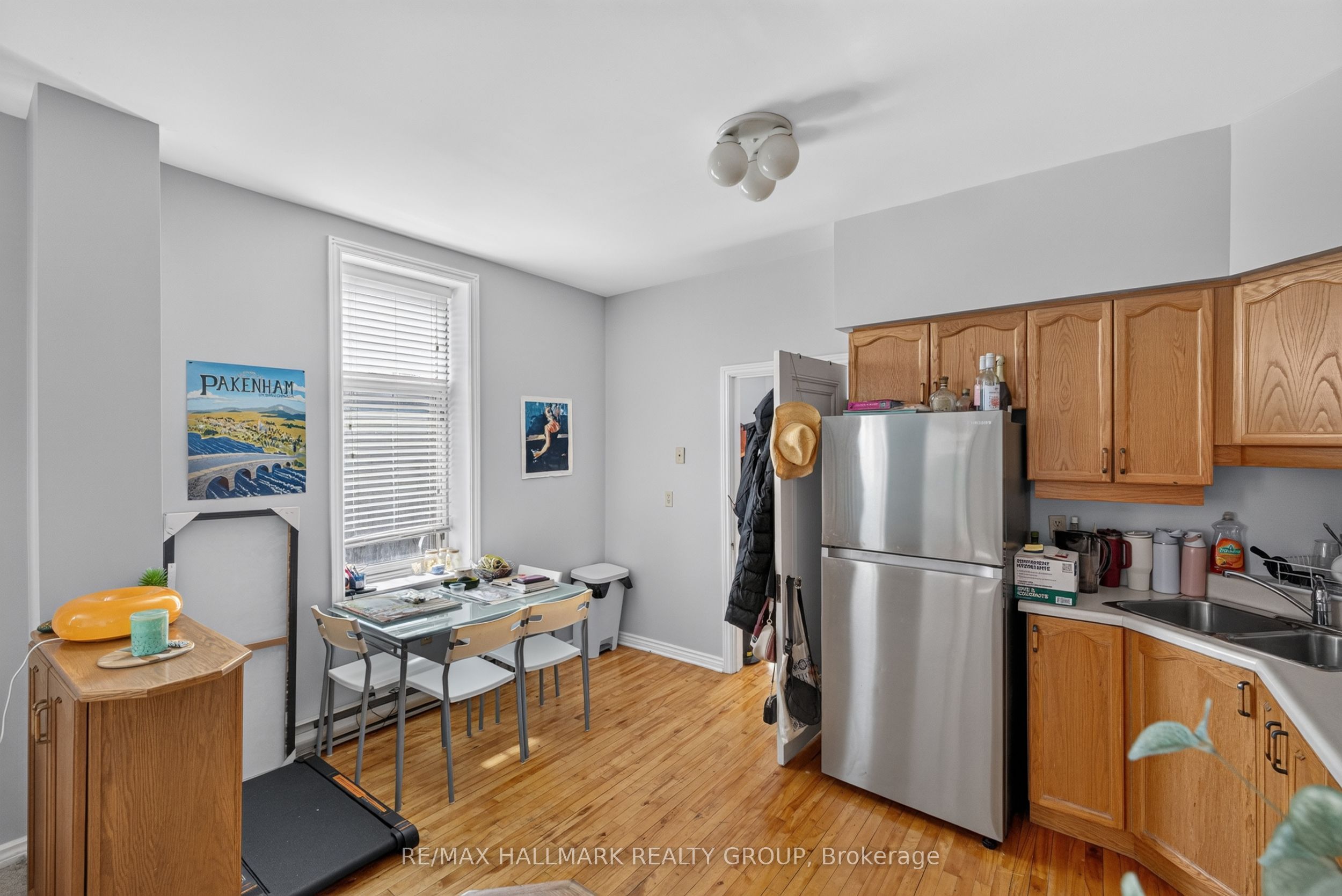 100 John Street N Property Photo 43