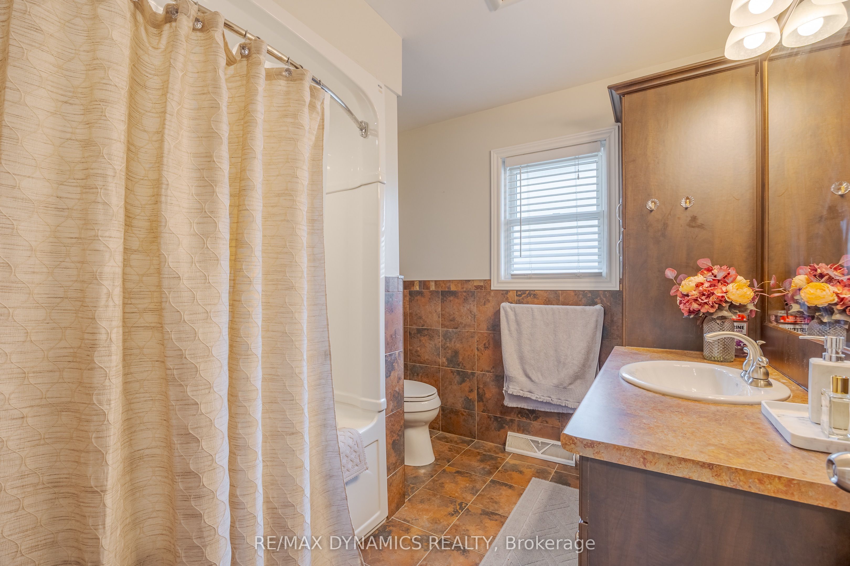 87 Rochelle Drive Property Photo 21