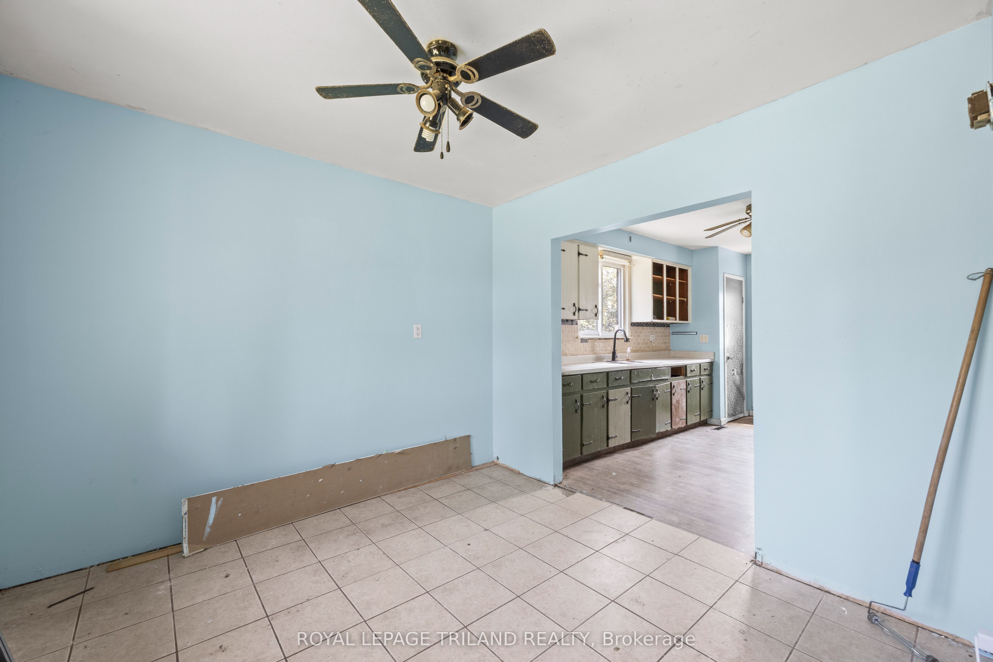 10207 Ivan Drive Property Photo 8