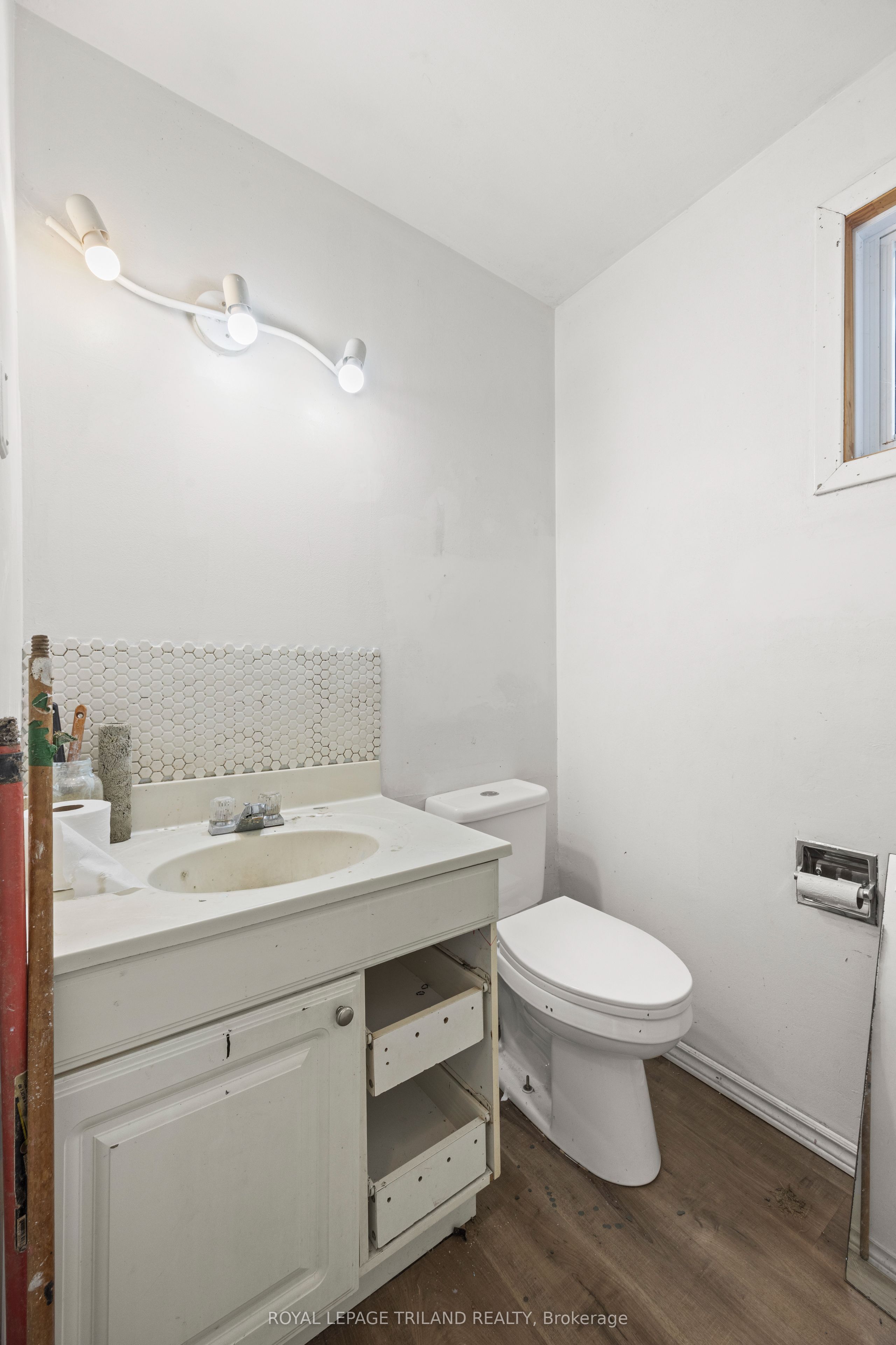 10207 Ivan Drive Property Photo 14