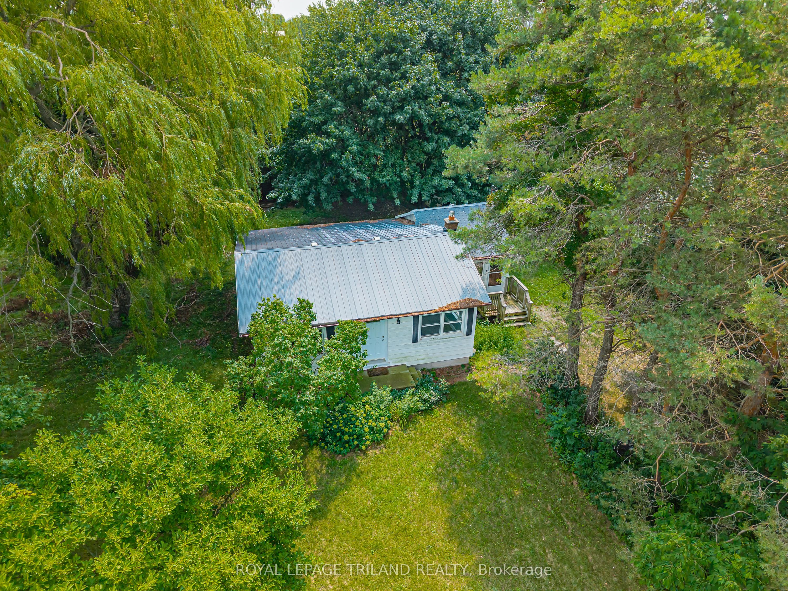 10181 Ivan Drive Property Photo 2