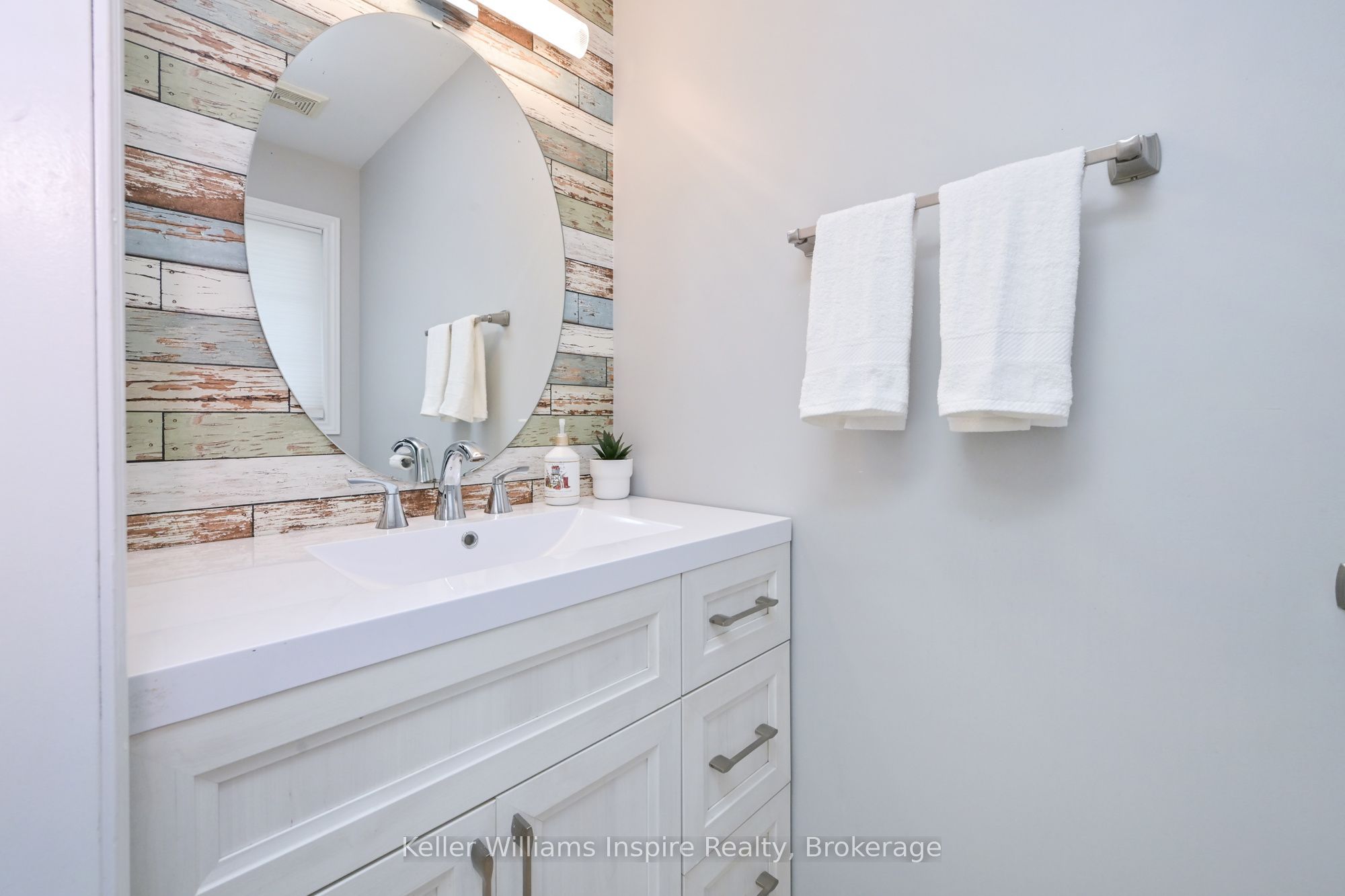 352 Orvis Crescent Property Photo 18