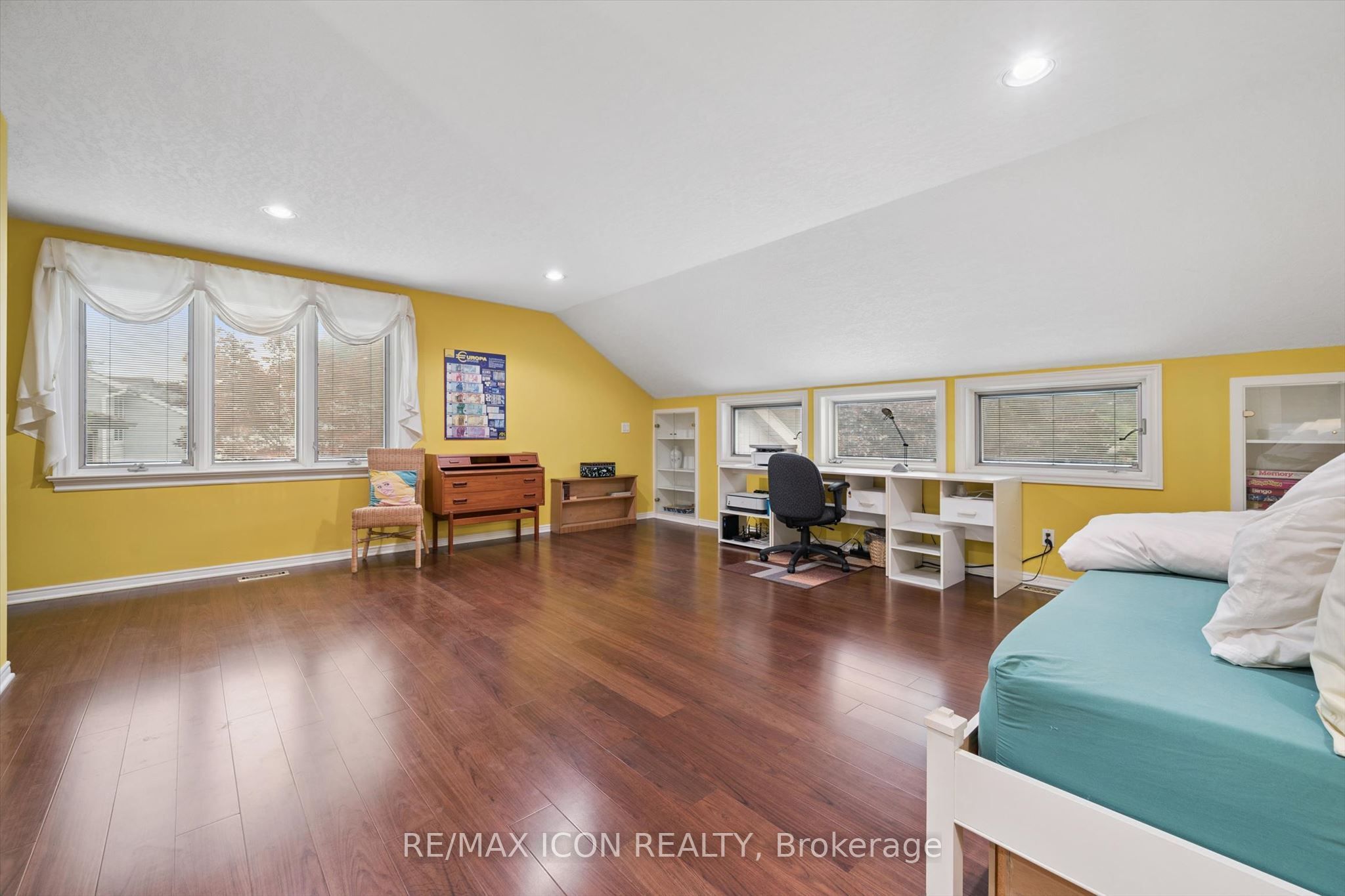30 Shuh Avenue Property Photo 25