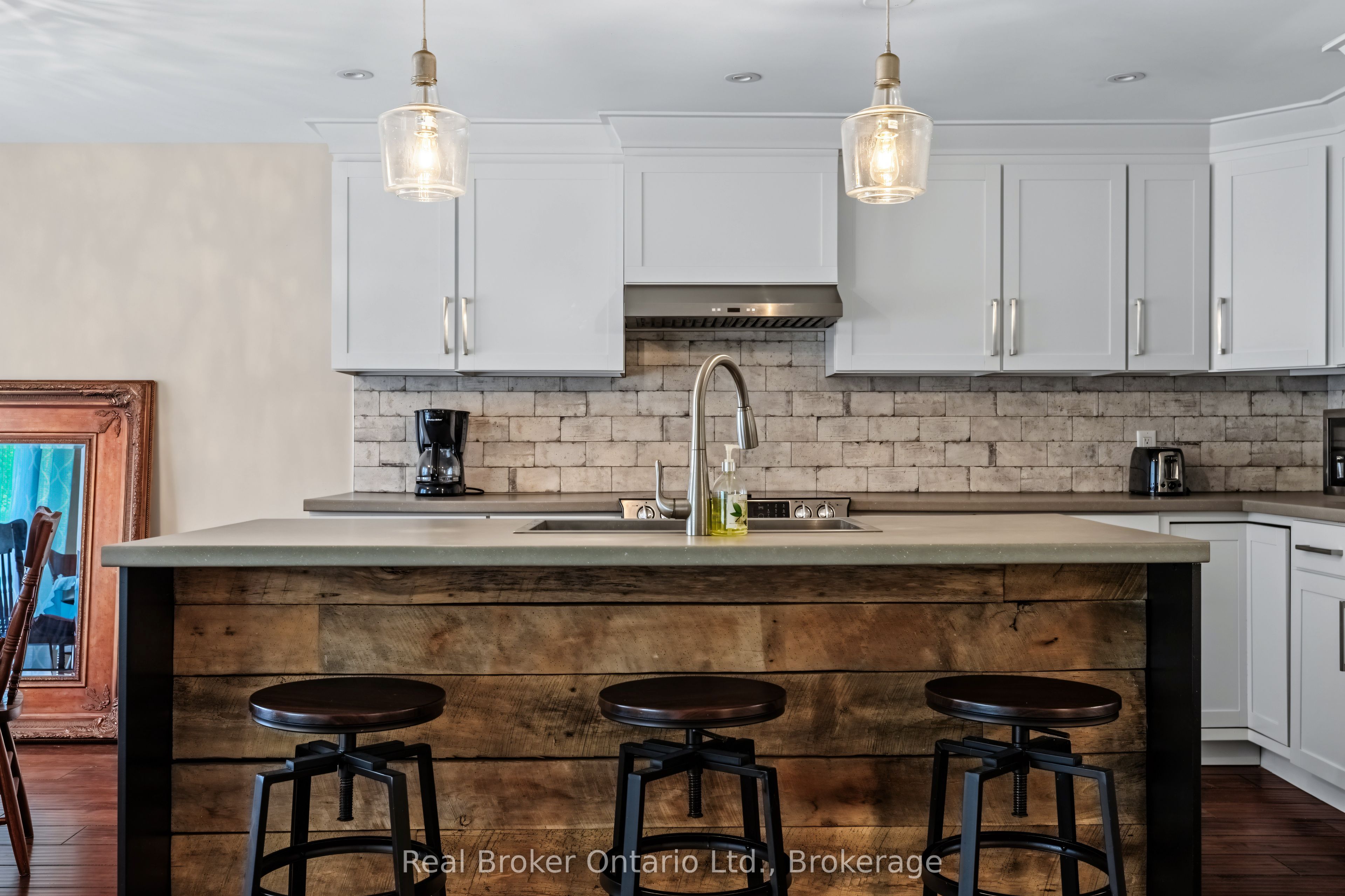 115 Carlisle Street Property Photo 7