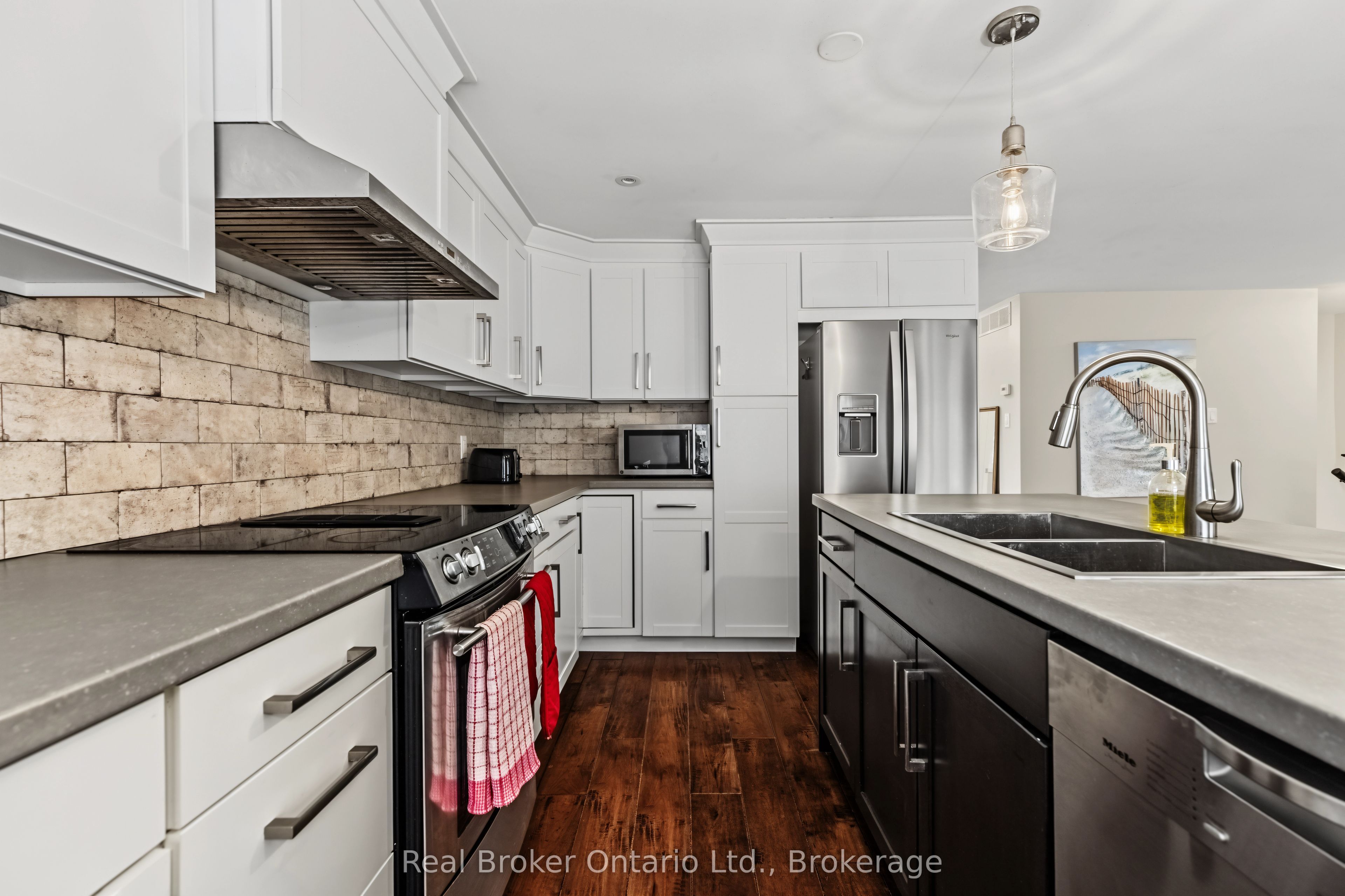 115 Carlisle Street Property Photo 8