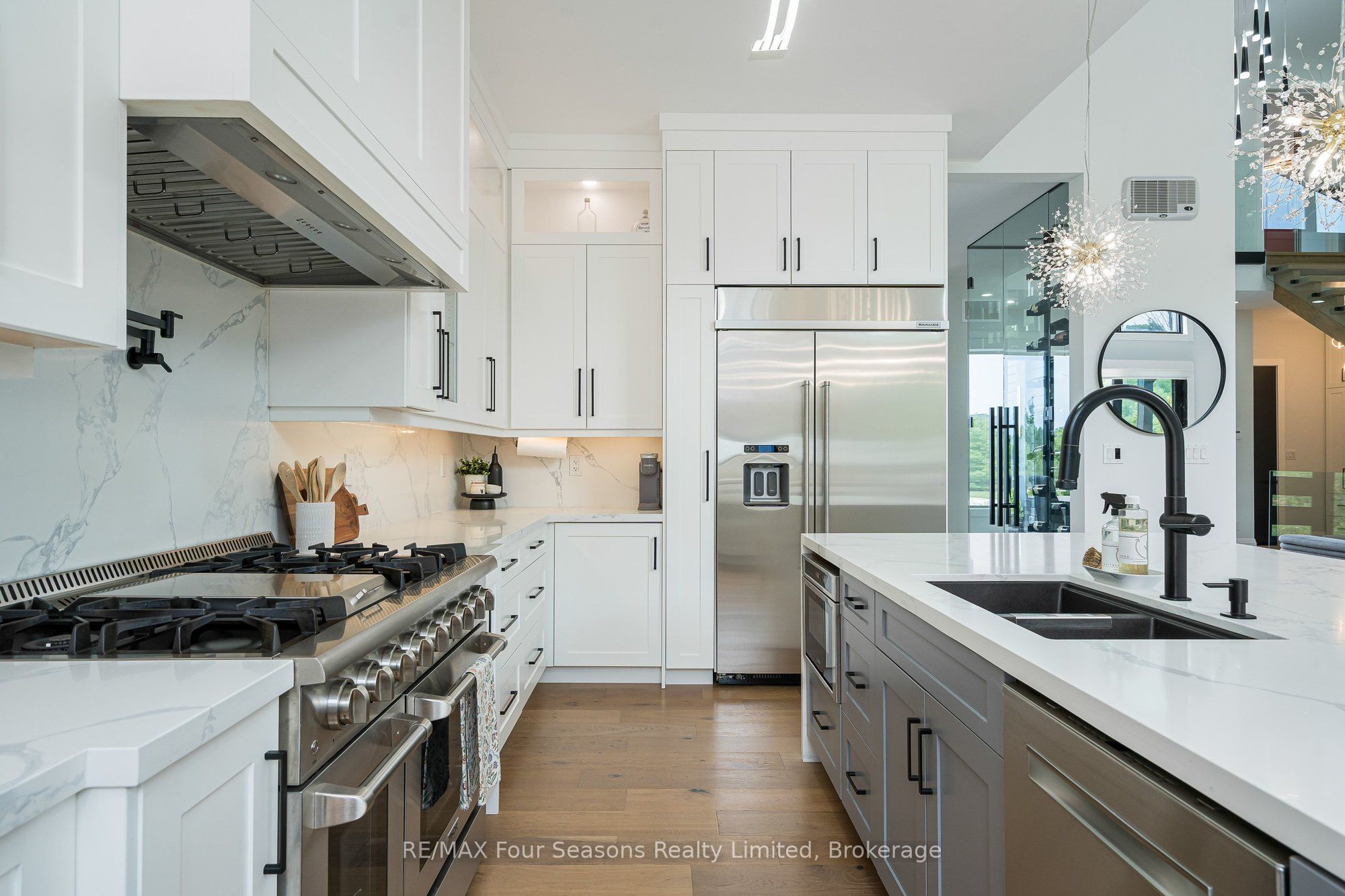 118 Barton Boulevard Property Photo 11