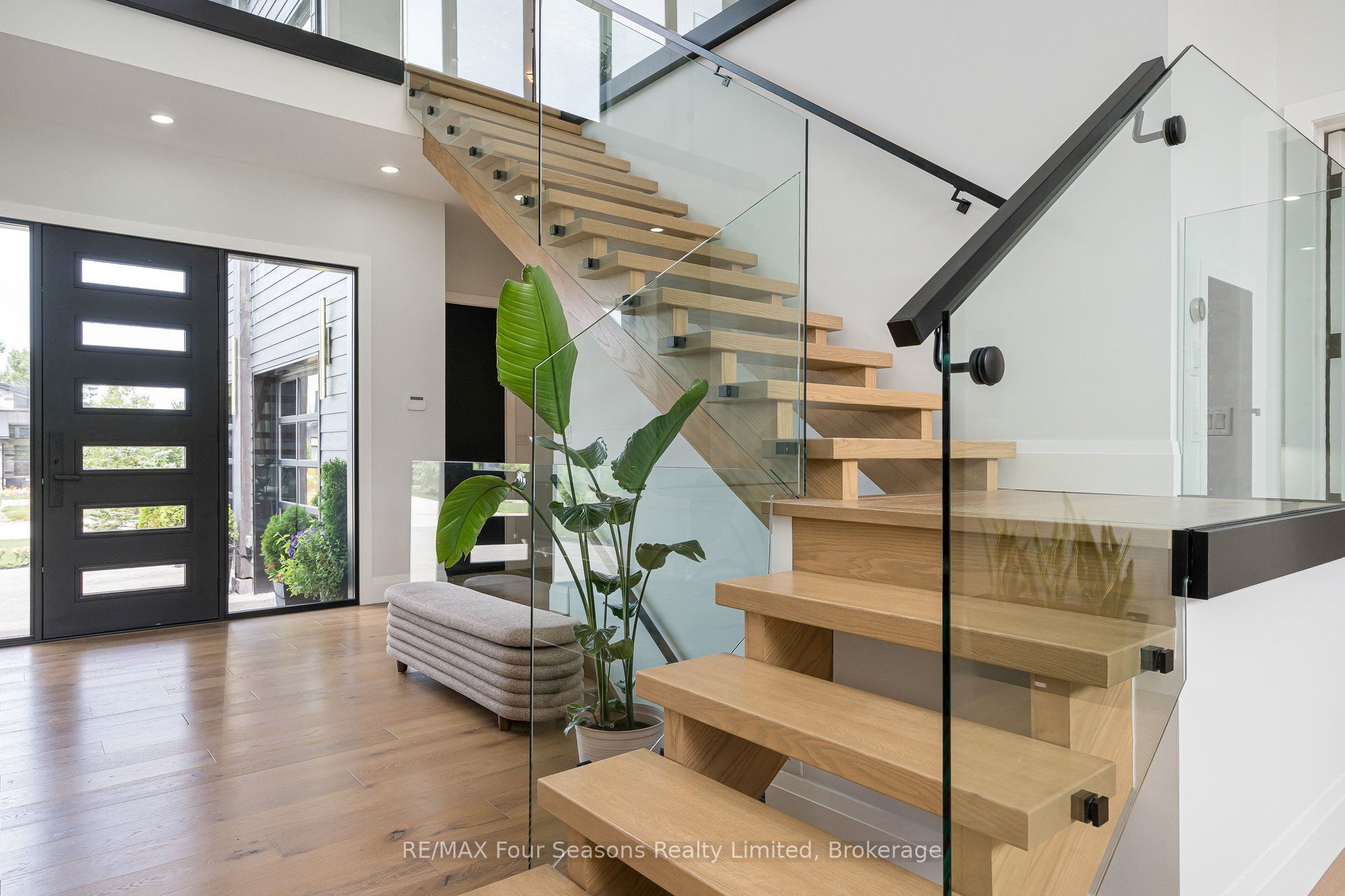 118 Barton Boulevard Property Photo 18