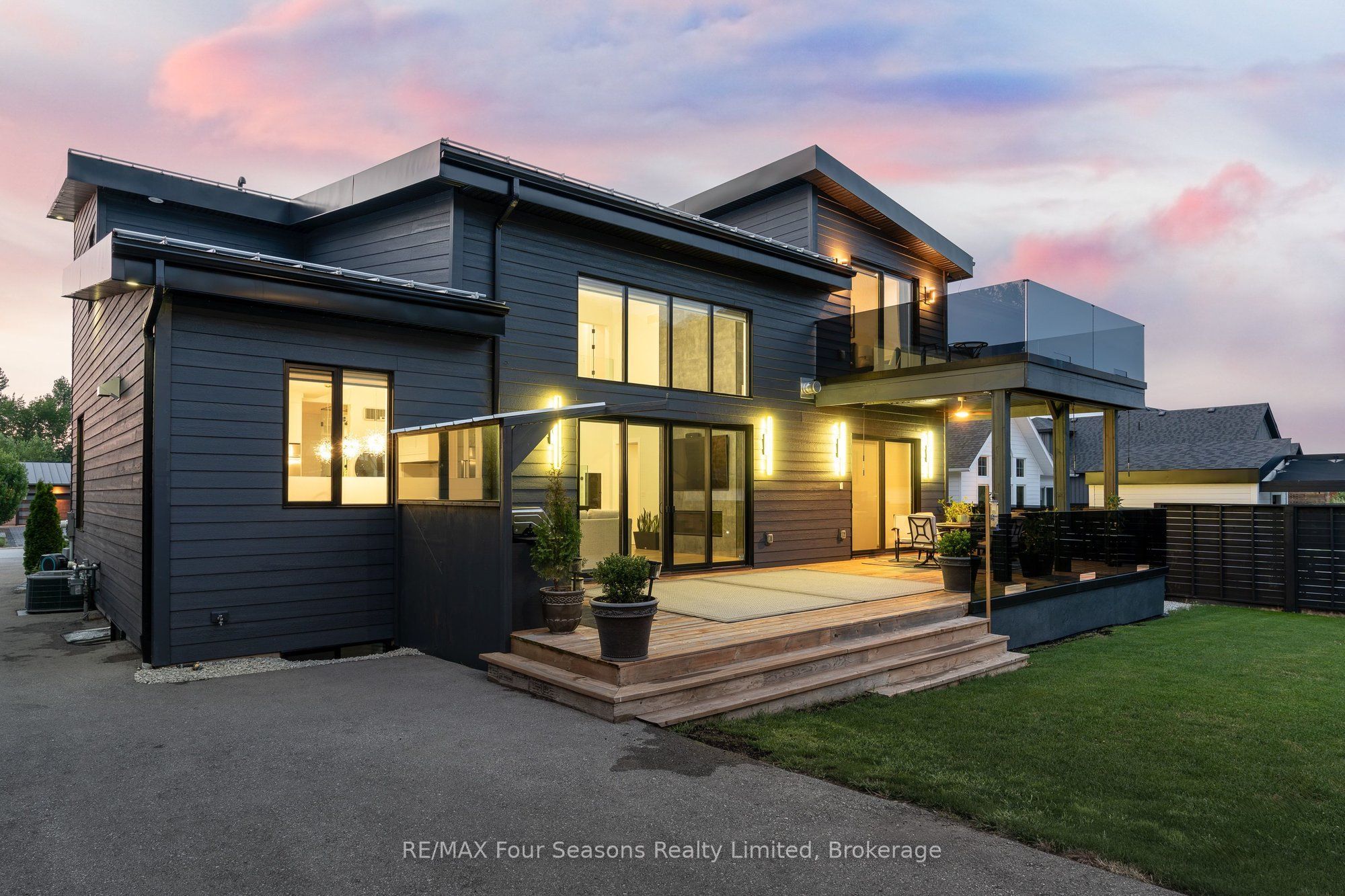 118 Barton Boulevard Property Photo 43
