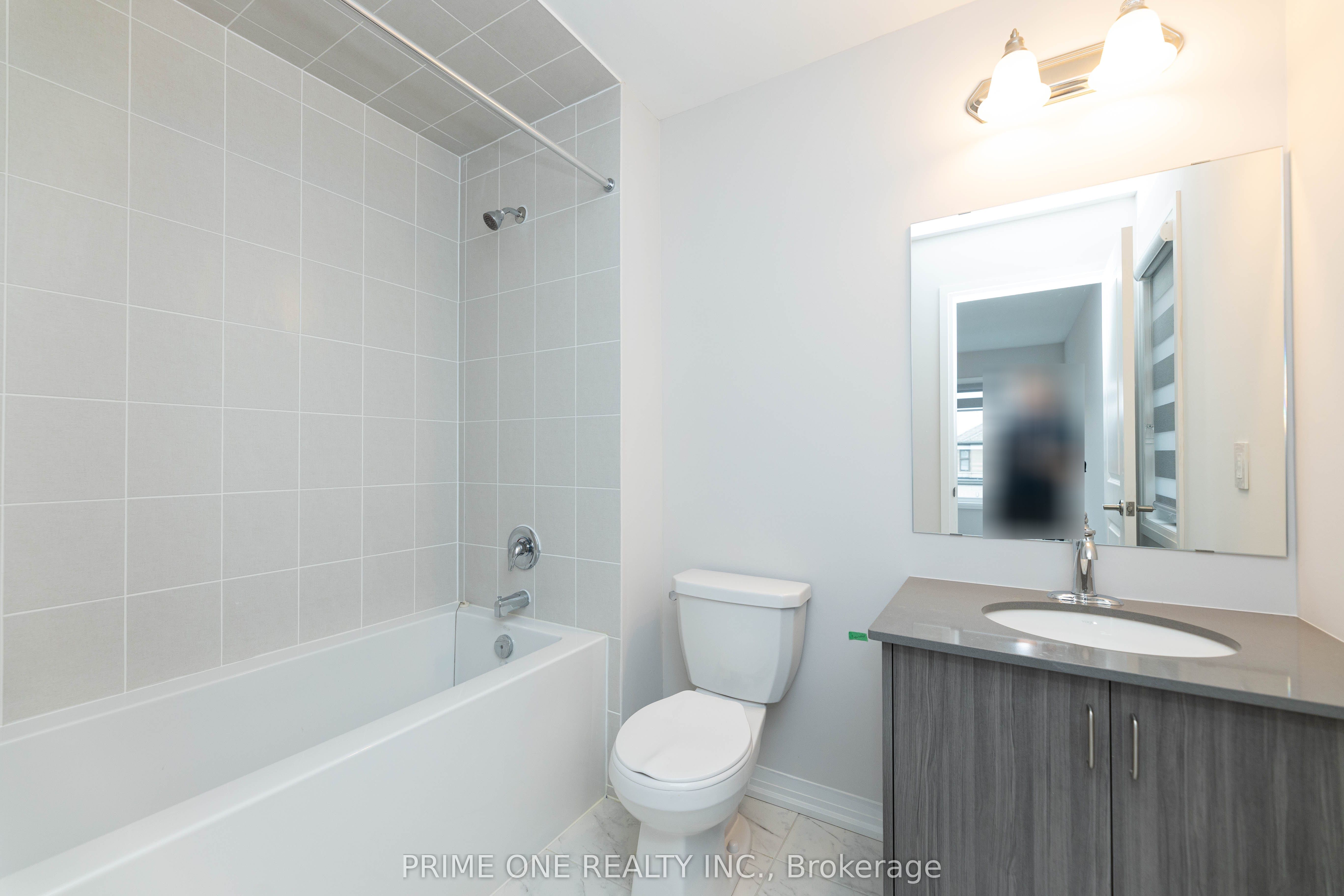 136 Blacklock Street Property Photo 27
