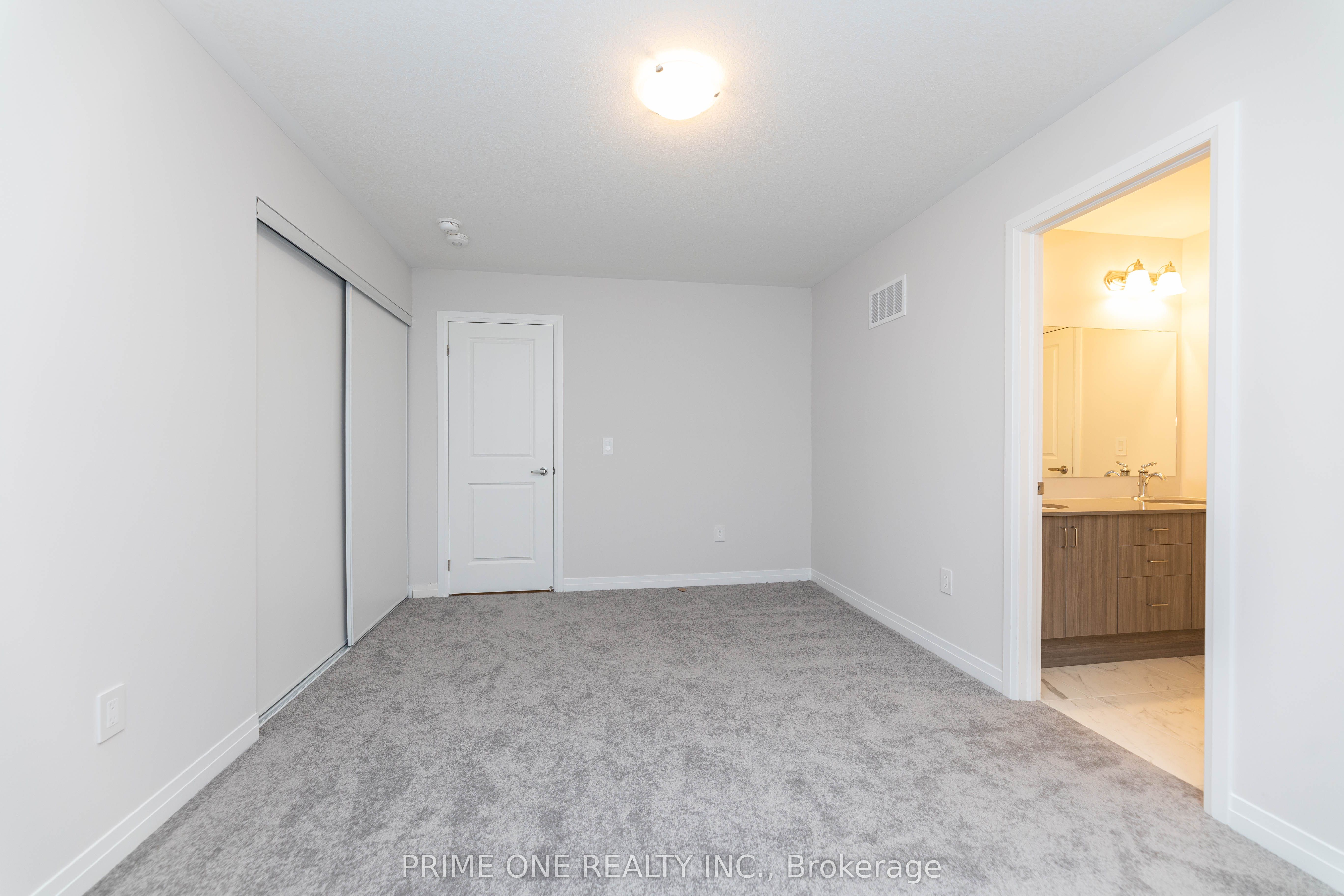 136 Blacklock Street Property Photo 37