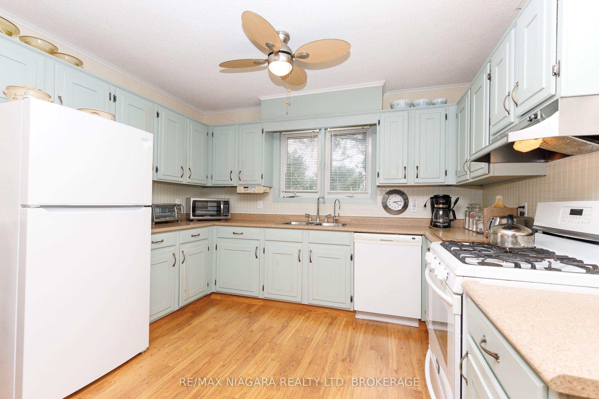 924 Daytona Drive Property Photo 17