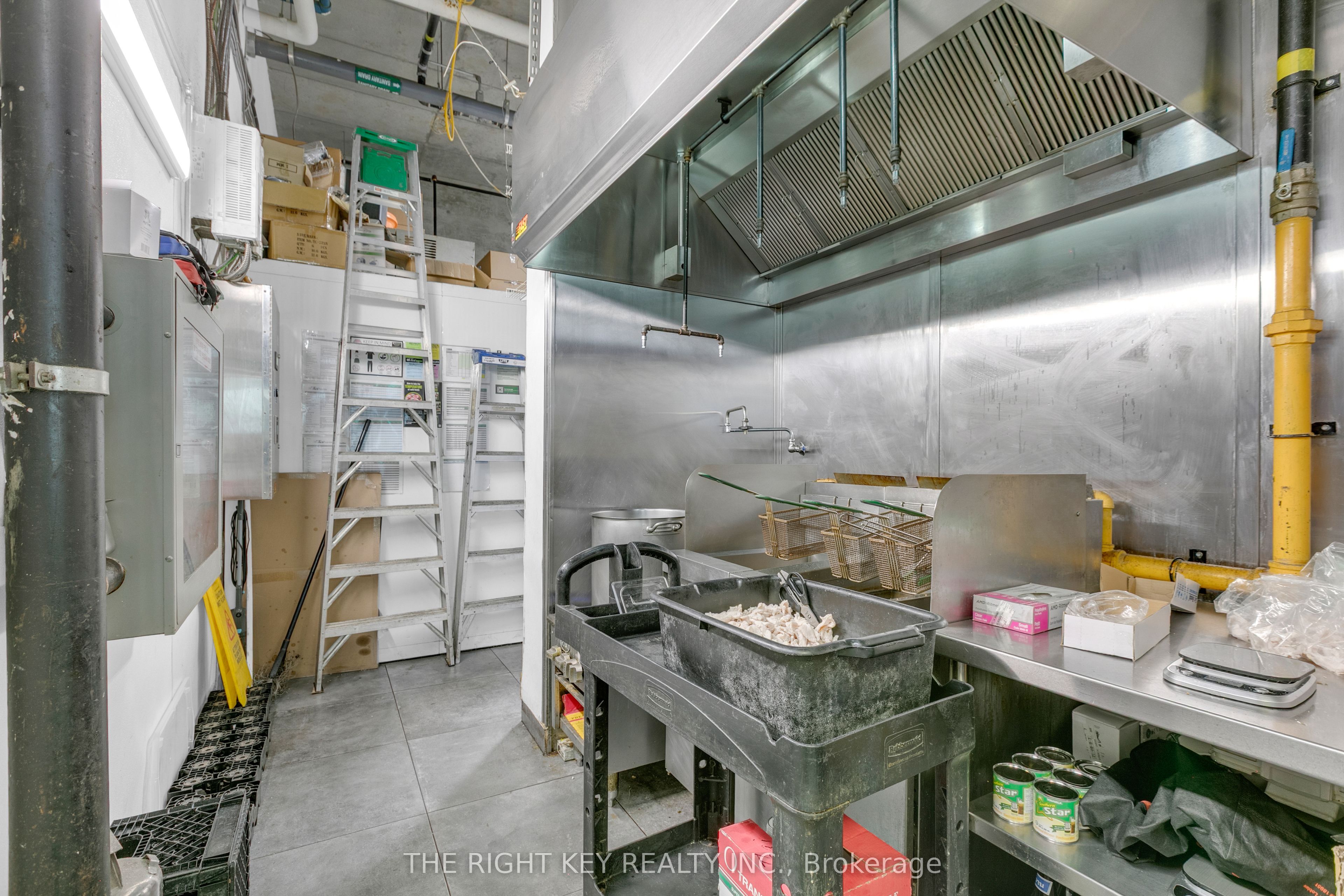 275 Laurier Ave Avenue E A Property Photo 23