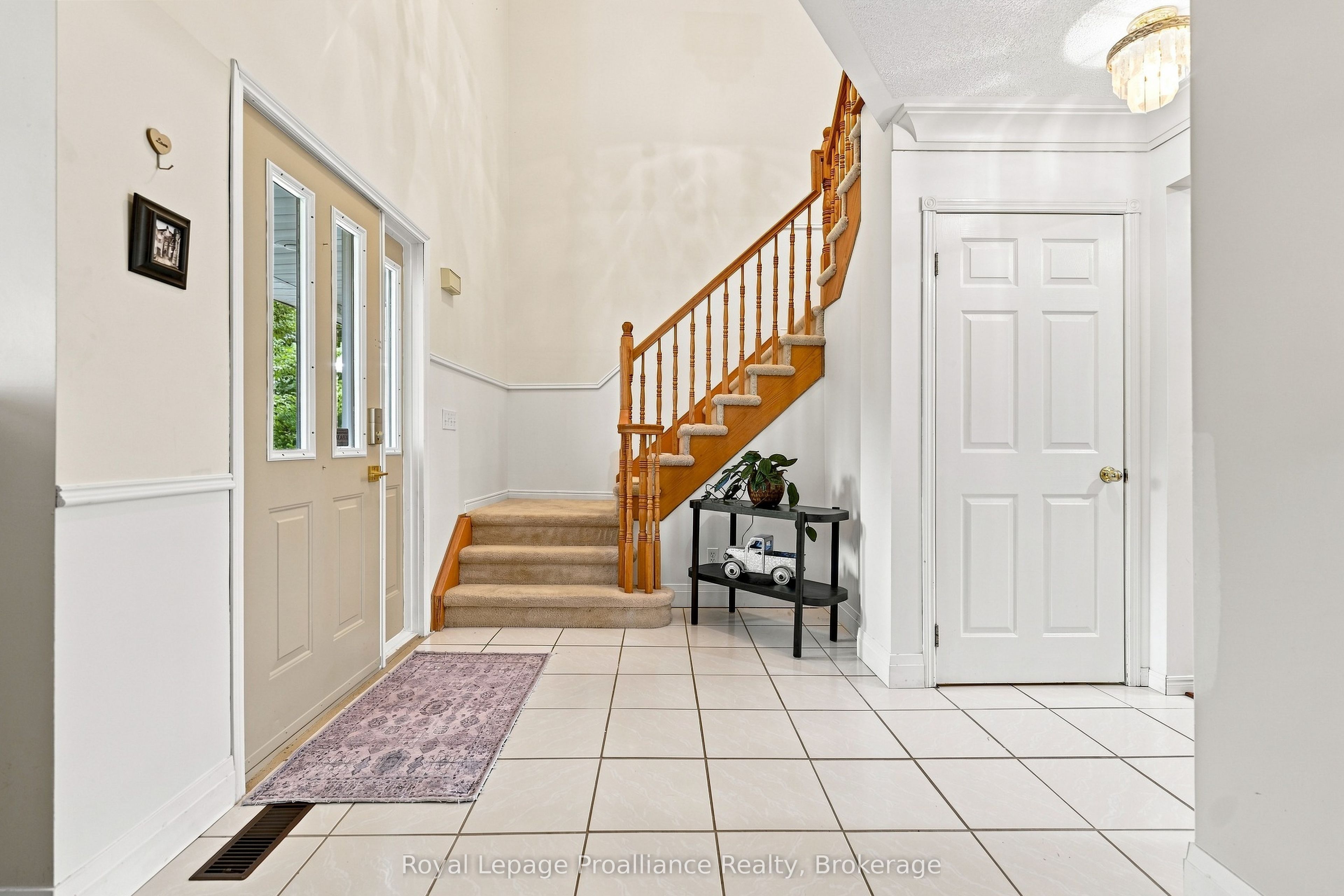 1296 Thrasher Road Property Photo 8