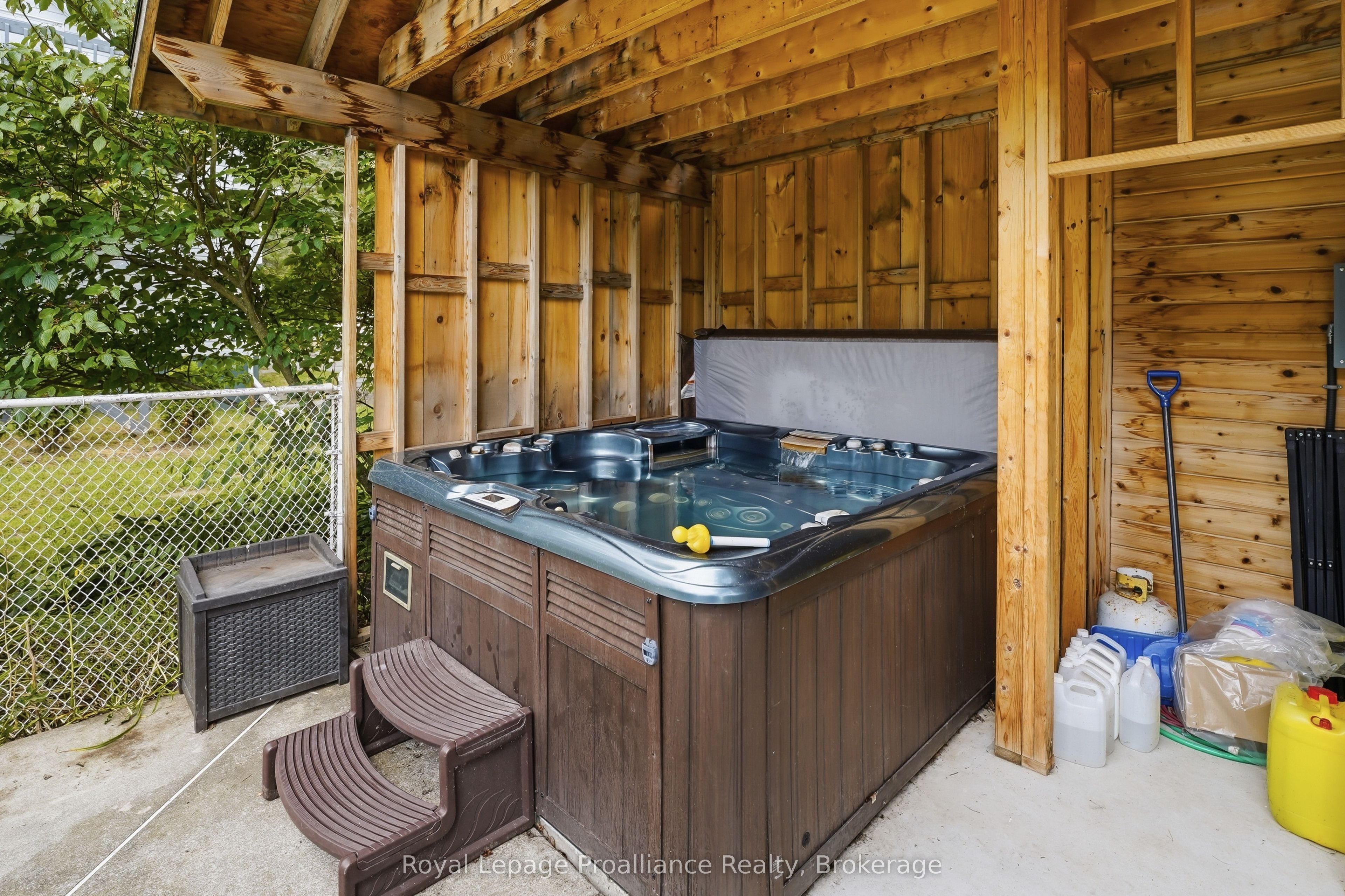 1296 Thrasher Road Property Photo 37