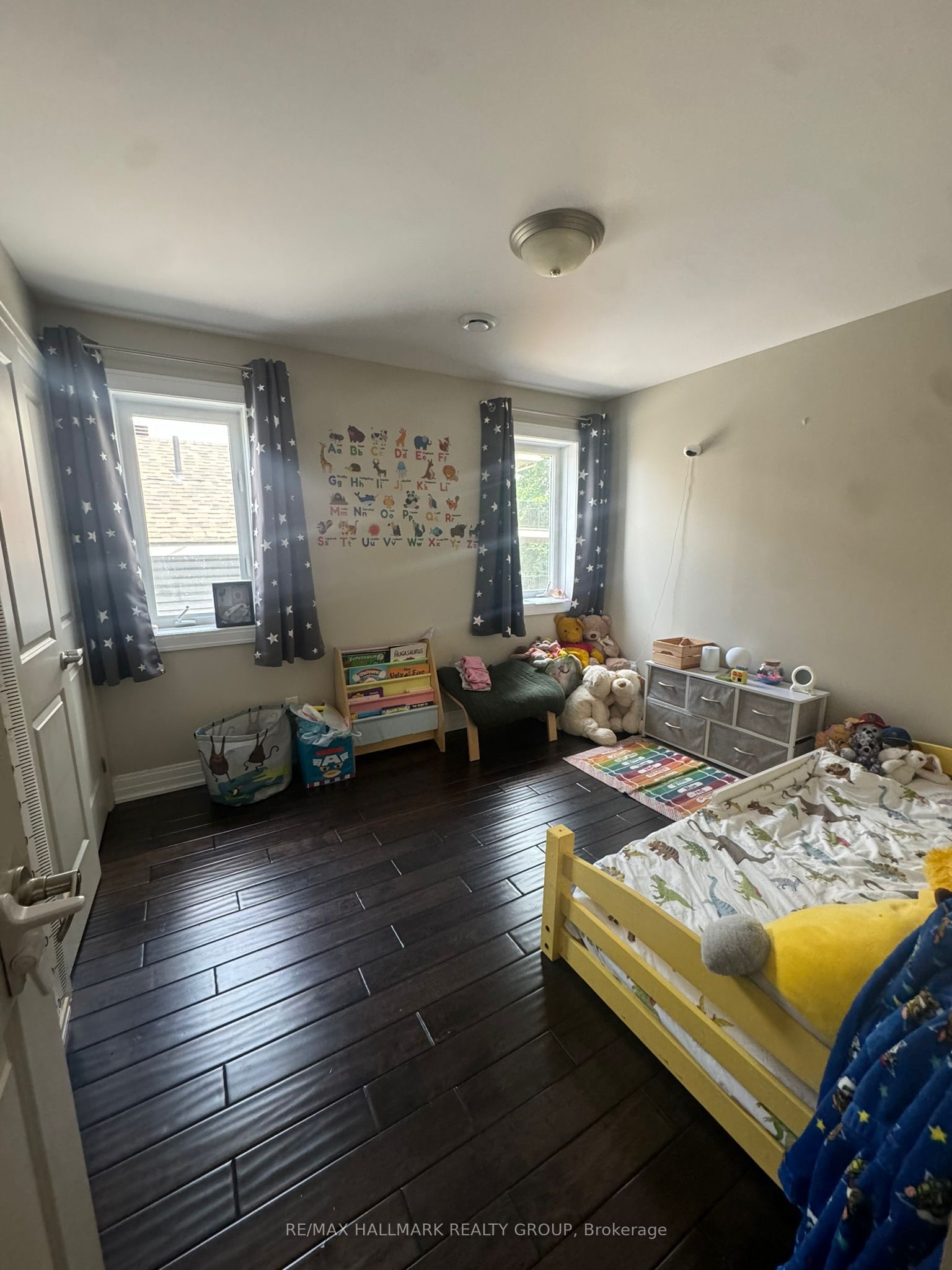 138 Lees Avenue 2 Property Photo 8