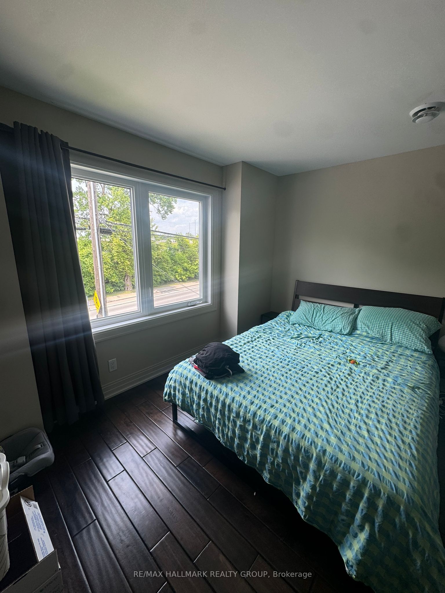 138 Lees Avenue 2 Property Photo 9