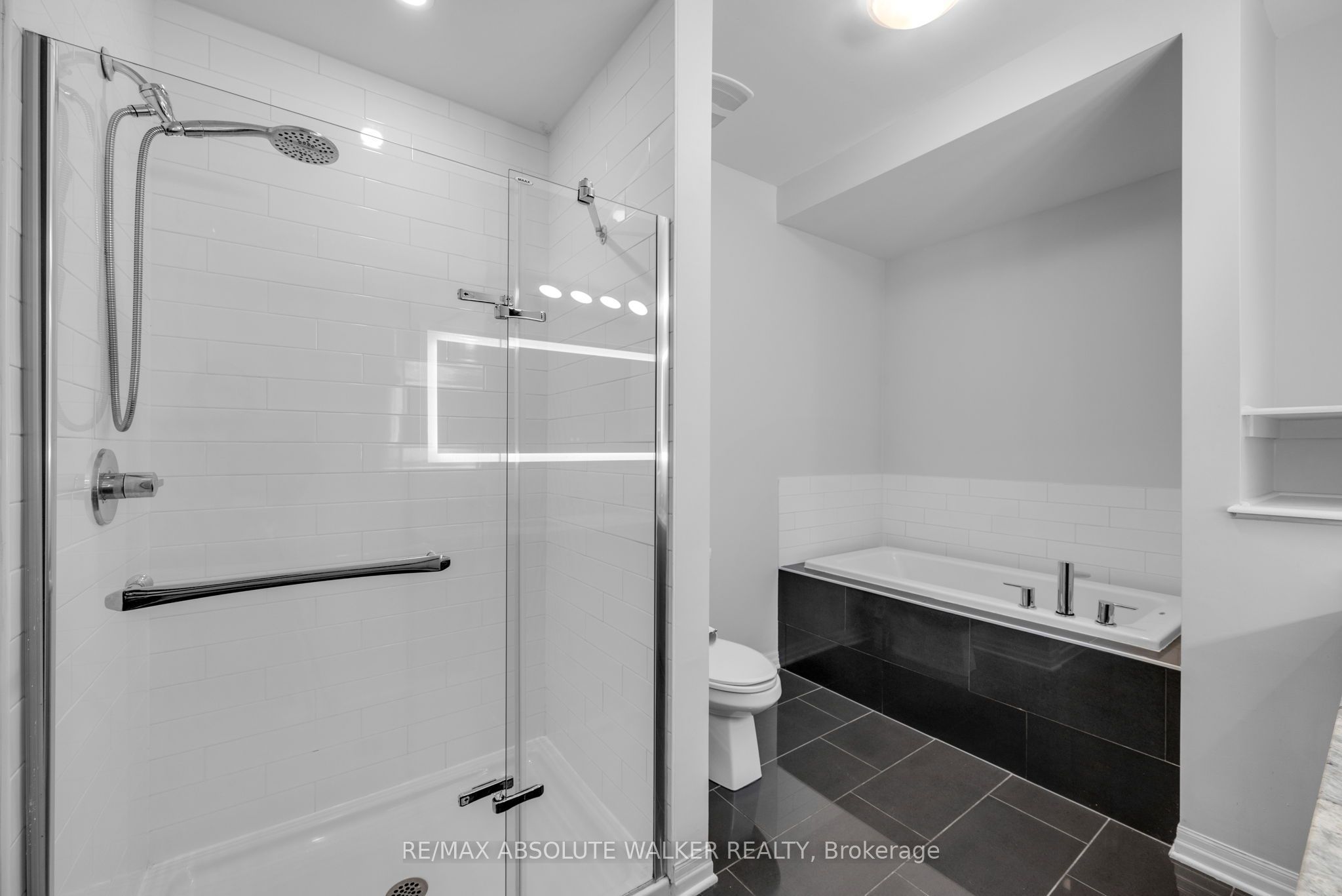 323 Lysander Place Property Photo 27