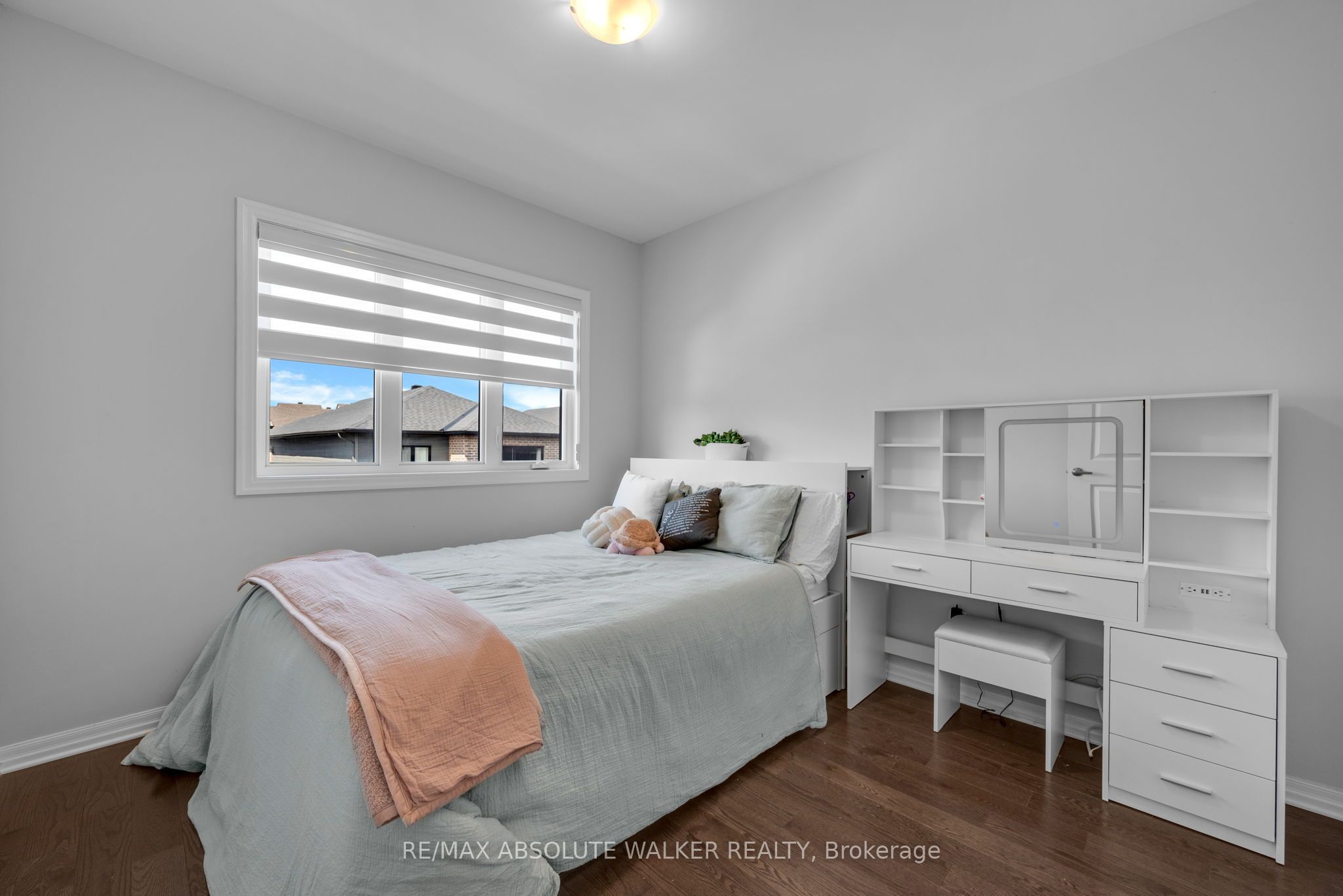 323 Lysander Place Property Photo 28