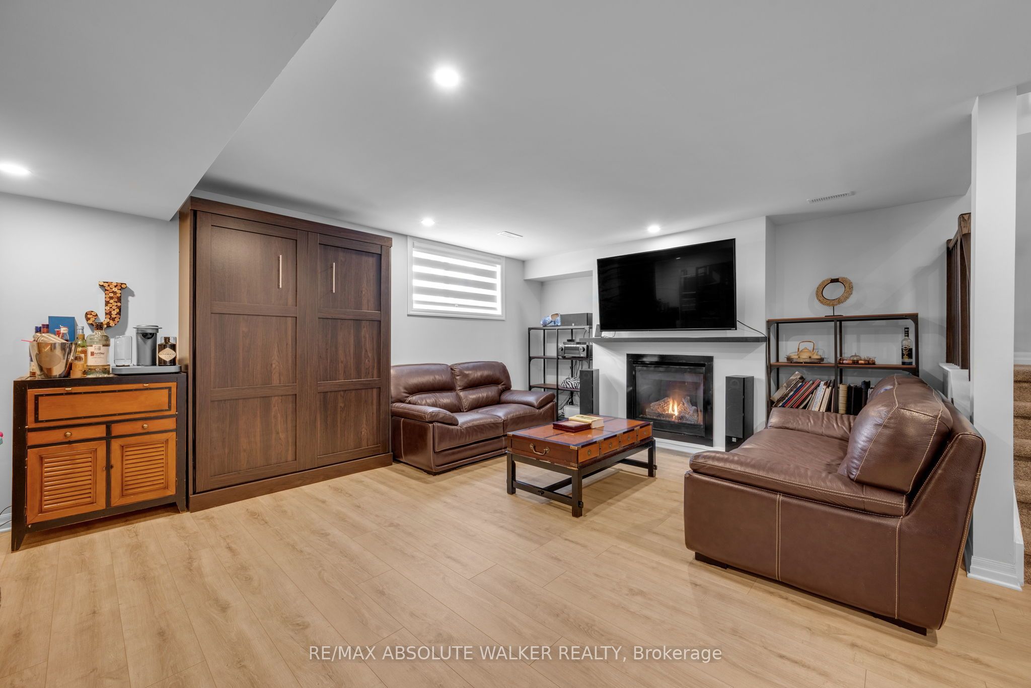 323 Lysander Place Property Photo 35