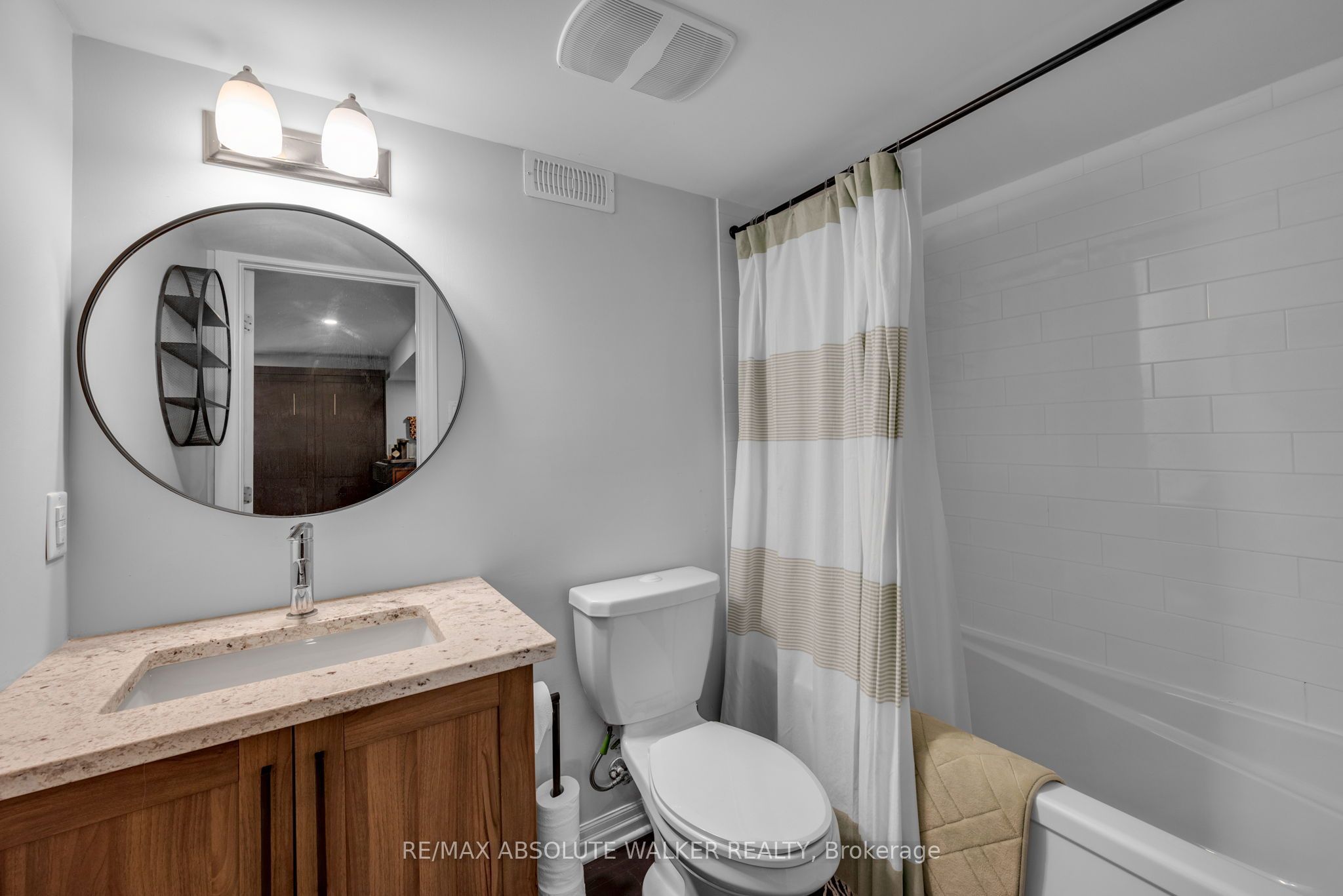 323 Lysander Place Property Photo 38