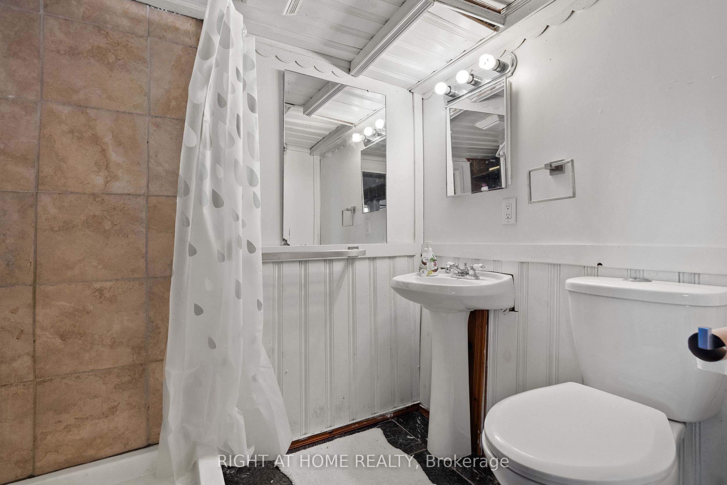 71 Lighthouse Dr Drive Property Photo 26