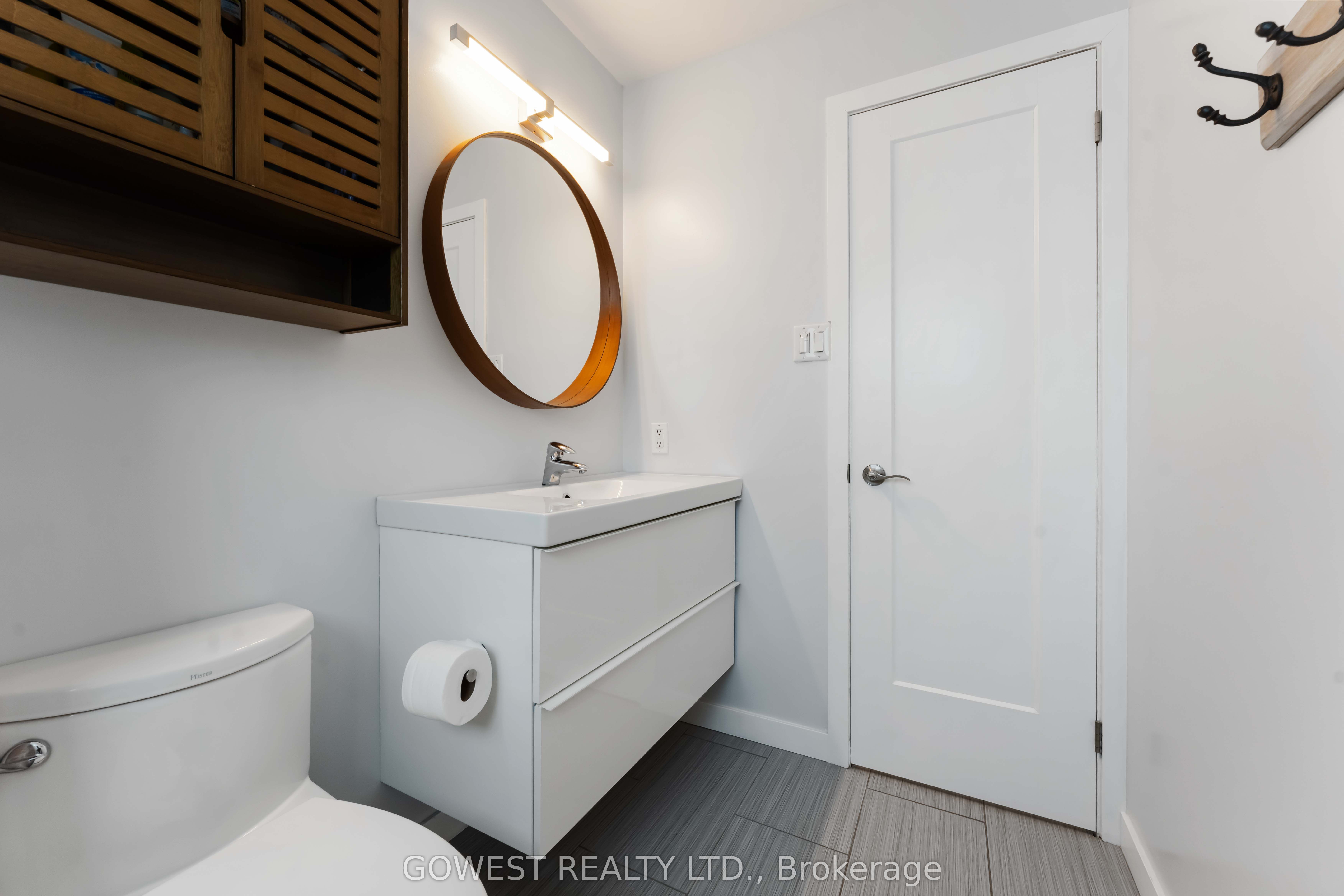 94 Fieldgate Drive Property Photo 18
