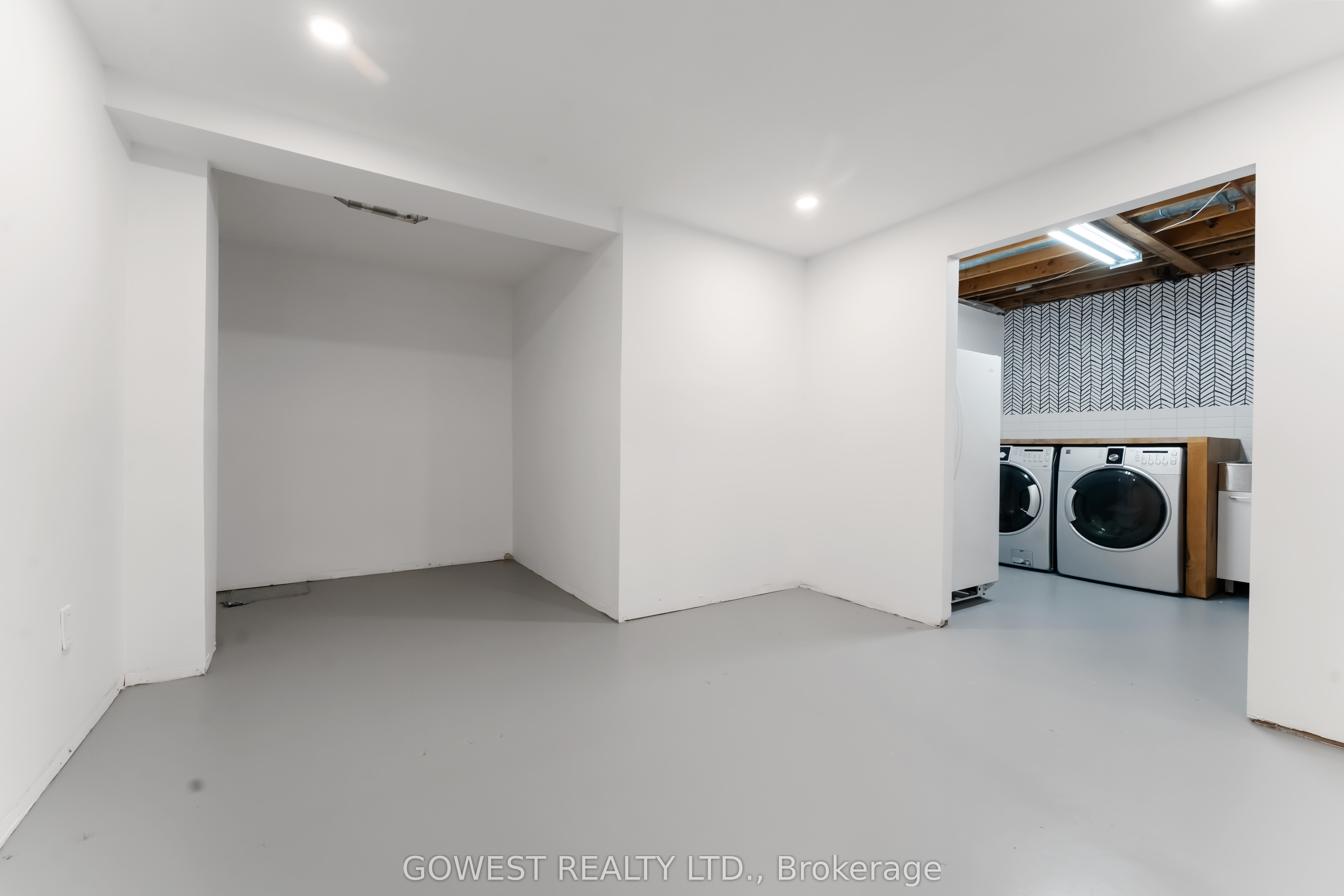 94 Fieldgate Drive Property Photo 23
