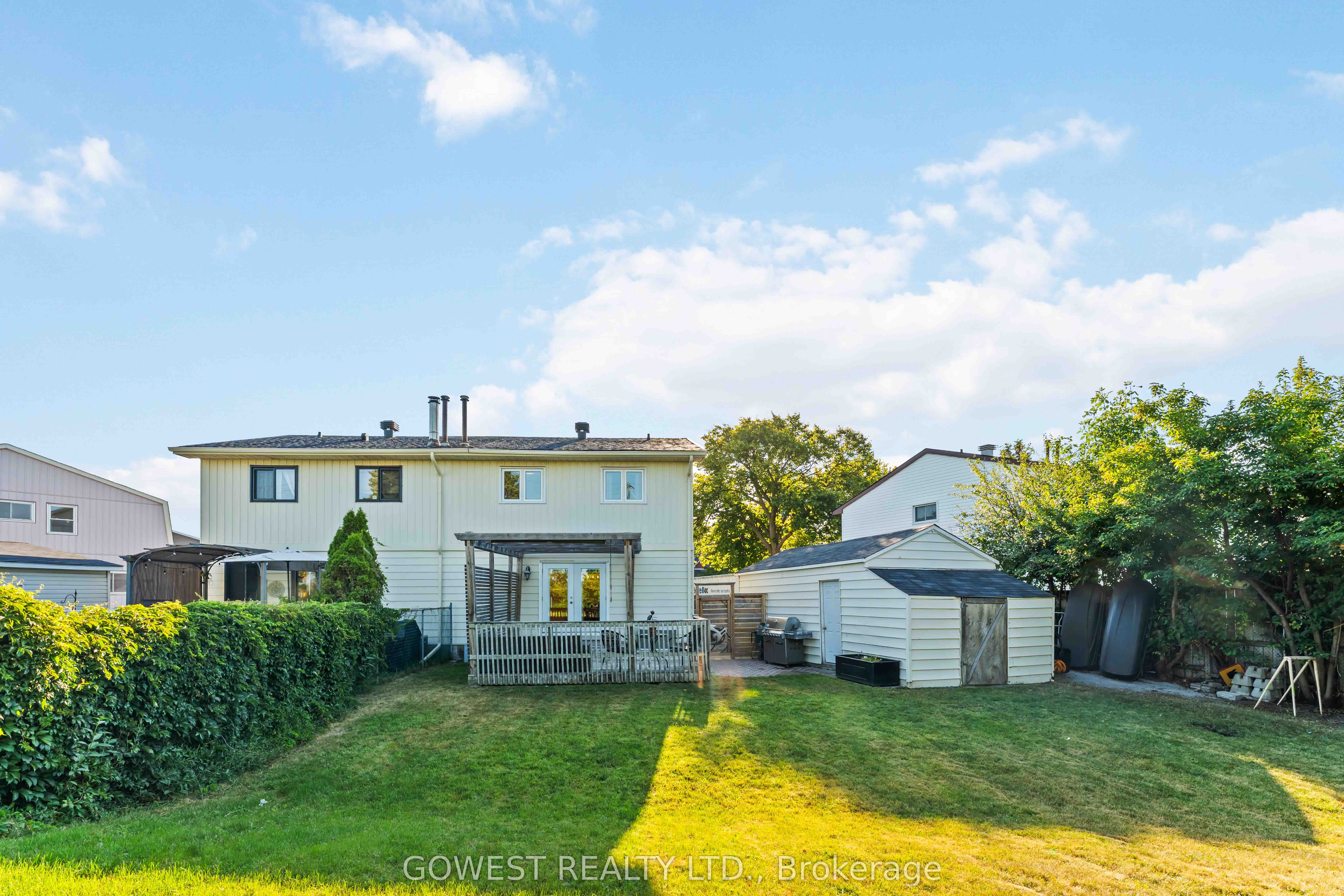 94 Fieldgate Drive Property Photo 32