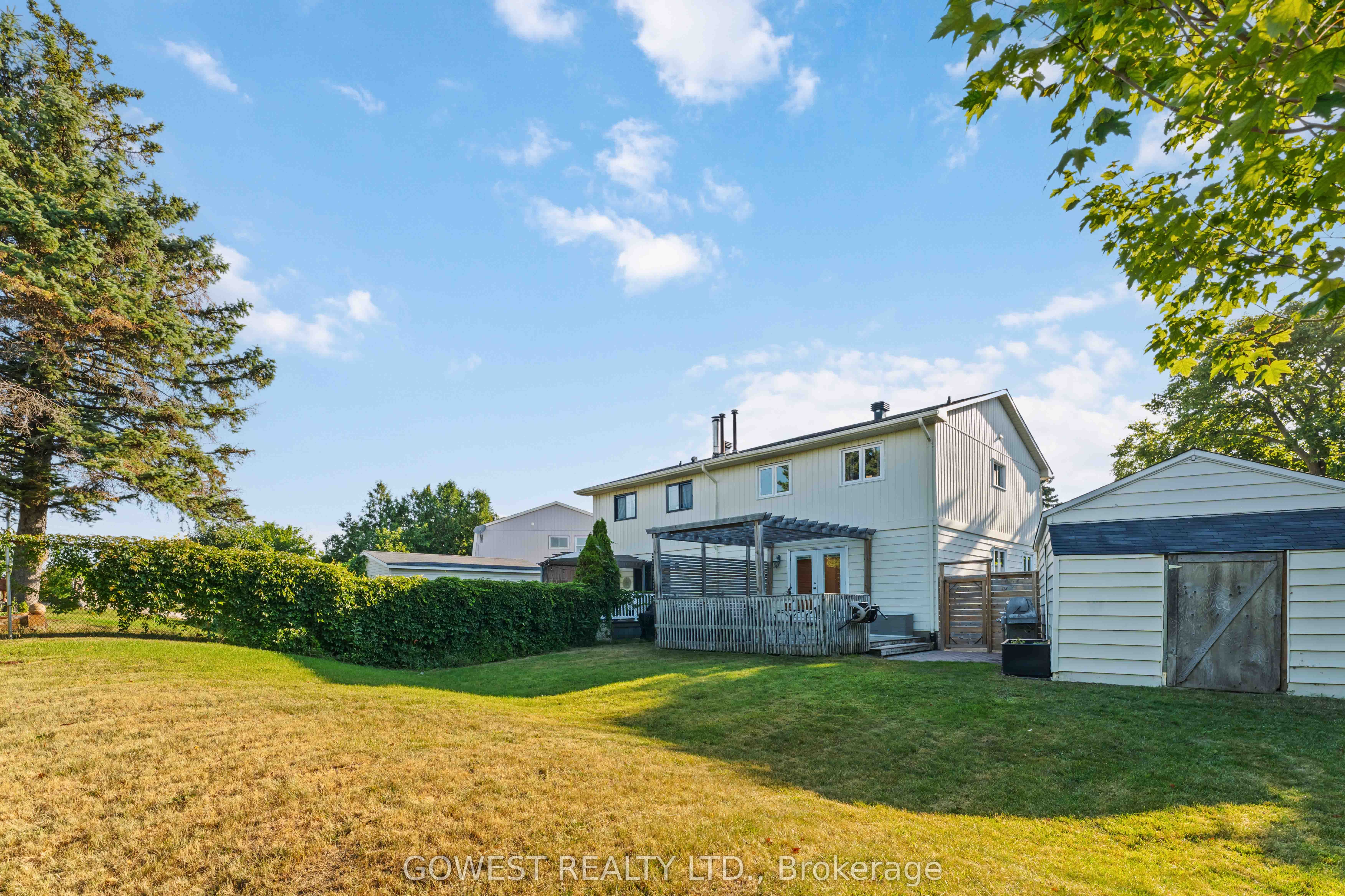 94 Fieldgate Drive Property Photo 33