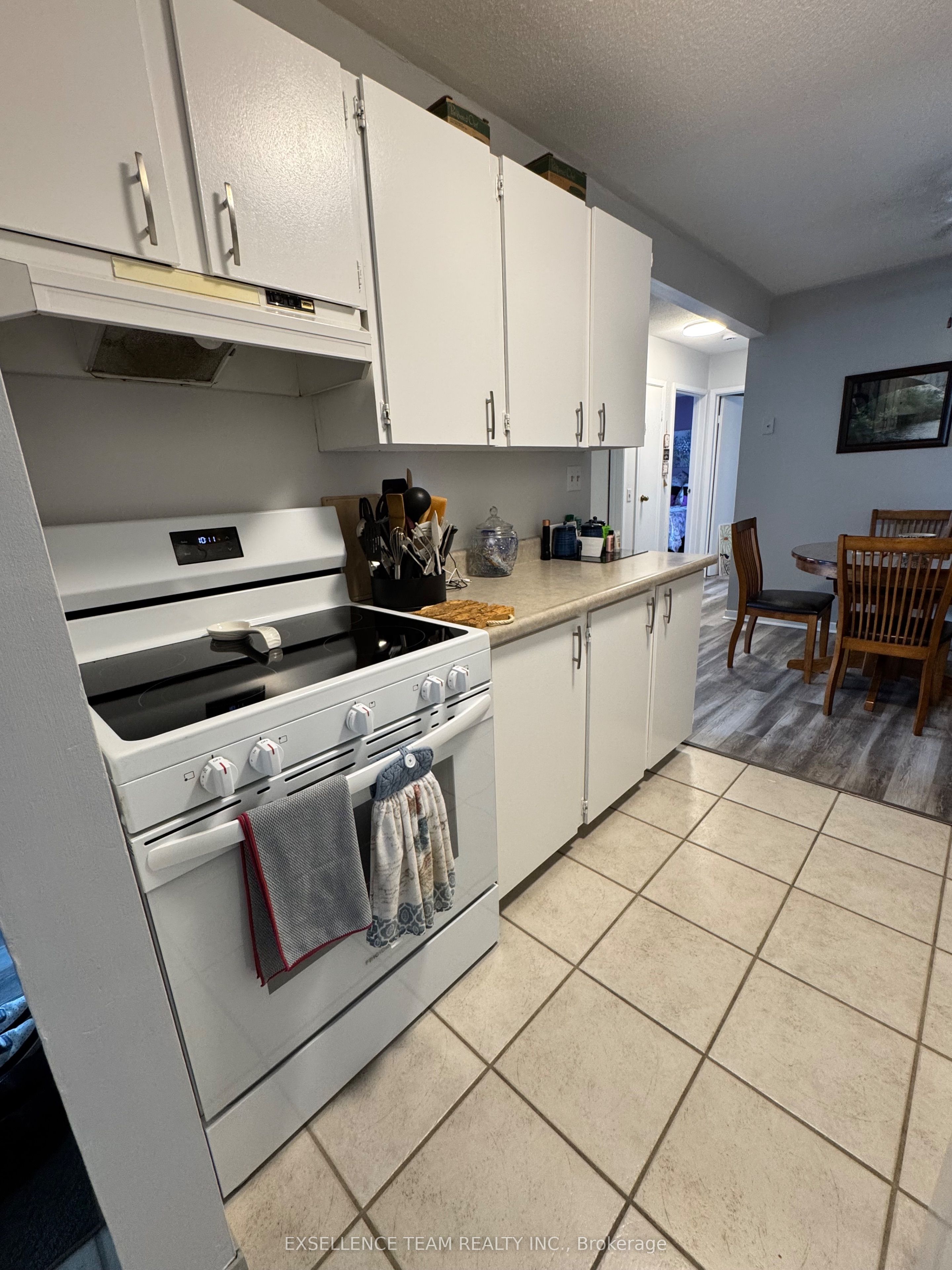 75 Race Street 12 Property Photo 5