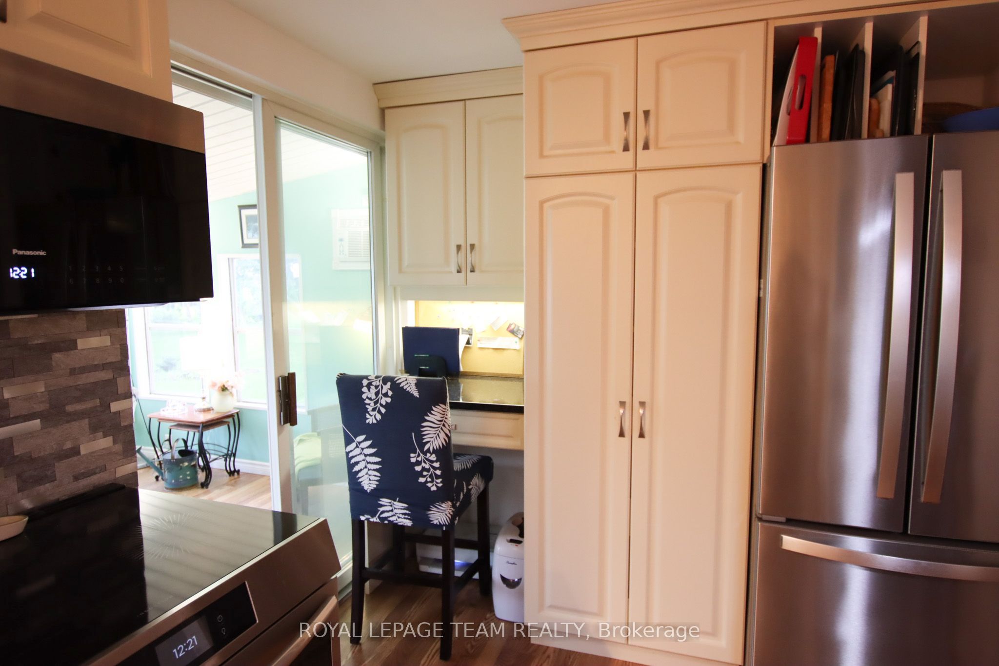 7 Woodside Lane Property Photo 14