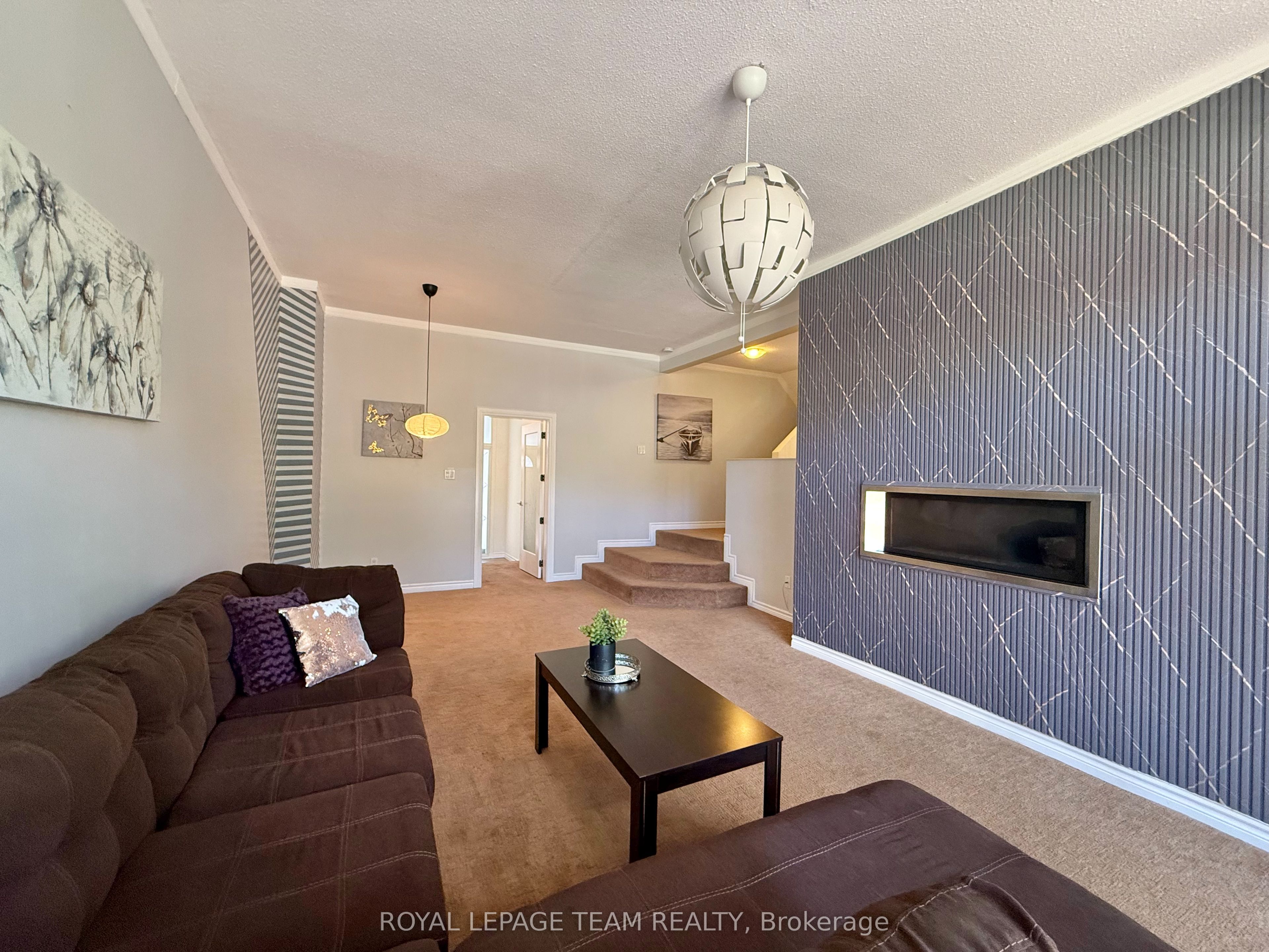 31 Rastila Crescent Property Photo 5