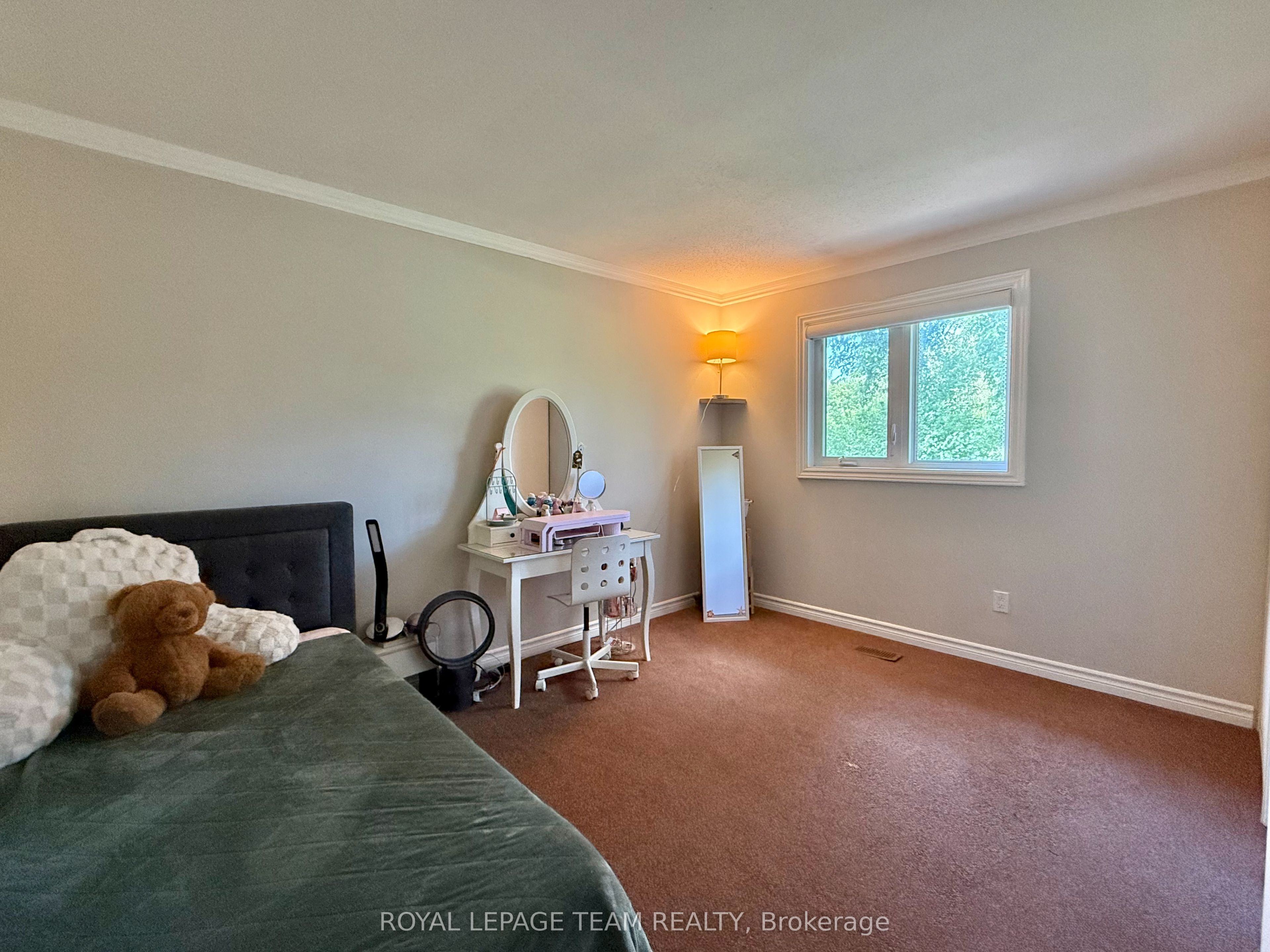 31 Rastila Crescent Property Photo 13