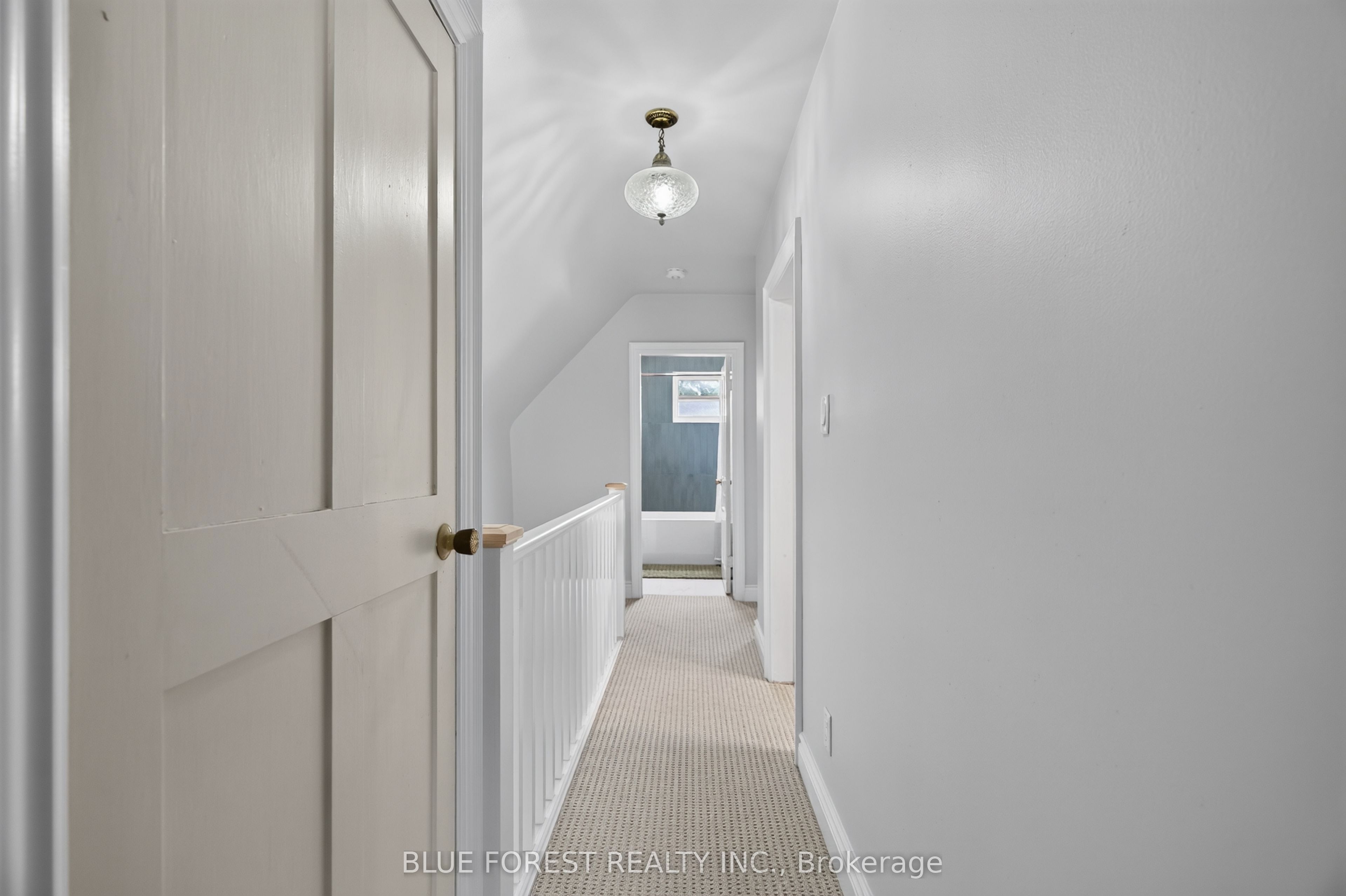 95 Tecumseh Avenue E Property Photo 19