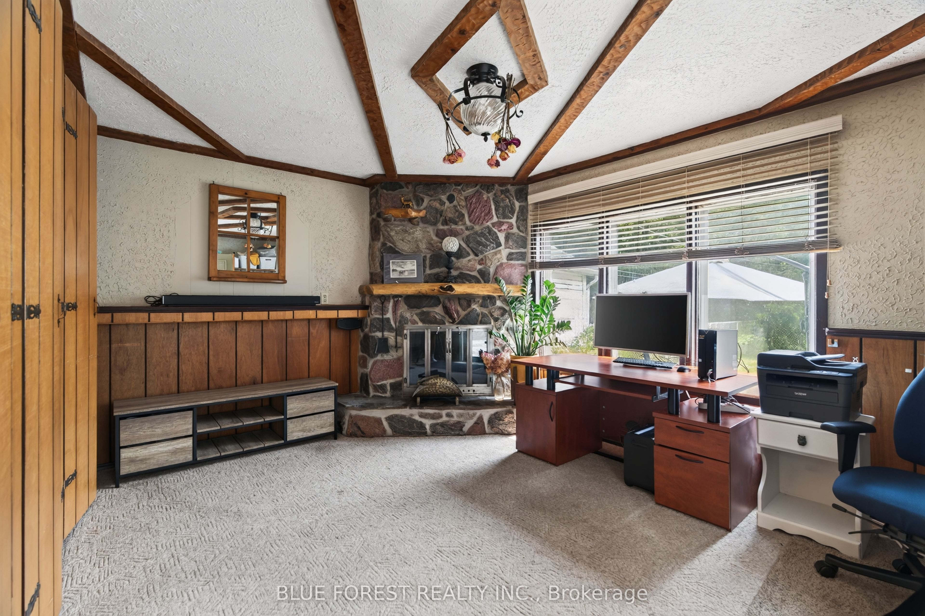 95 Tecumseh Avenue E Property Photo 25