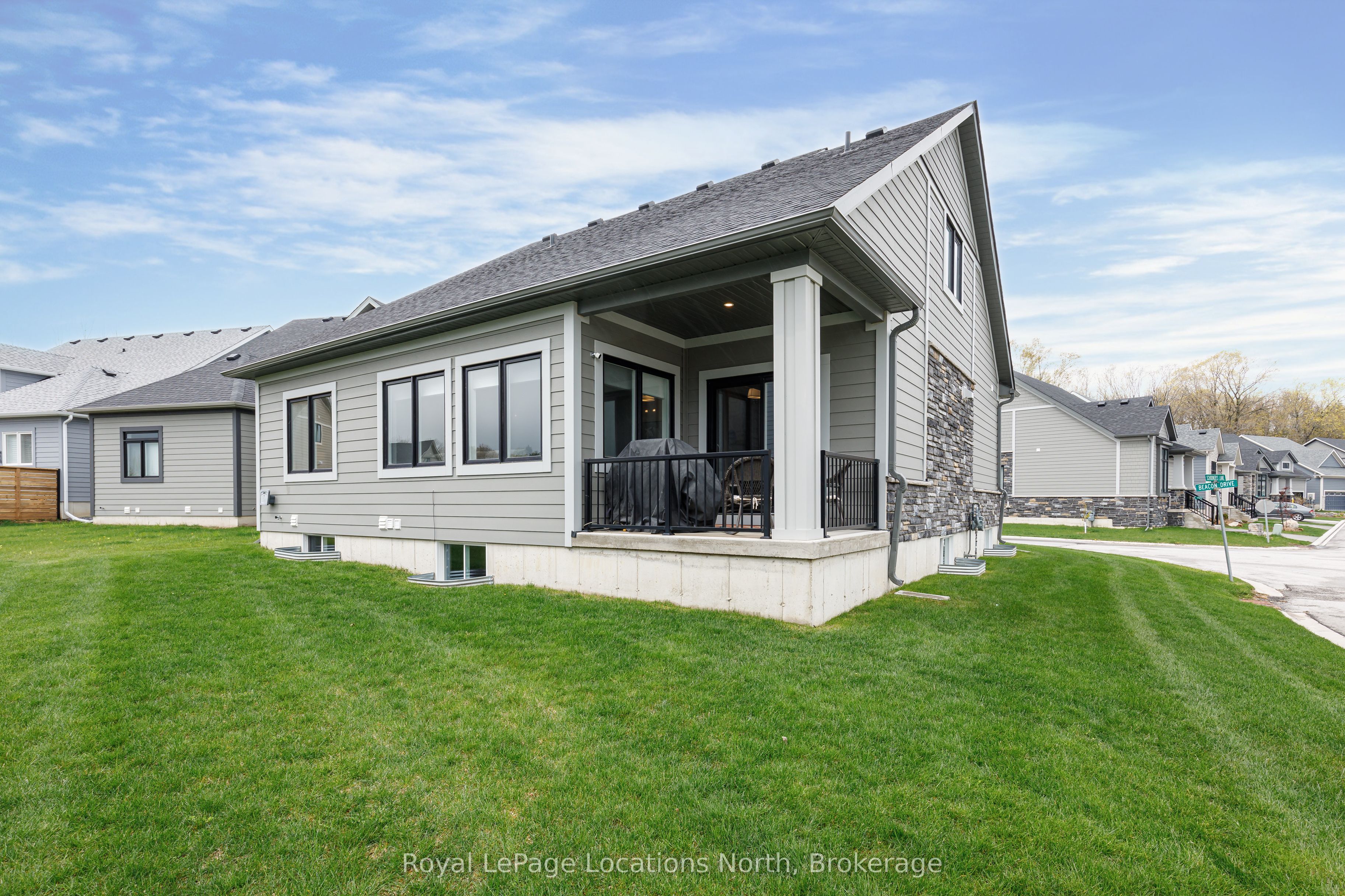 121 Beacon Drive Property Photo 33