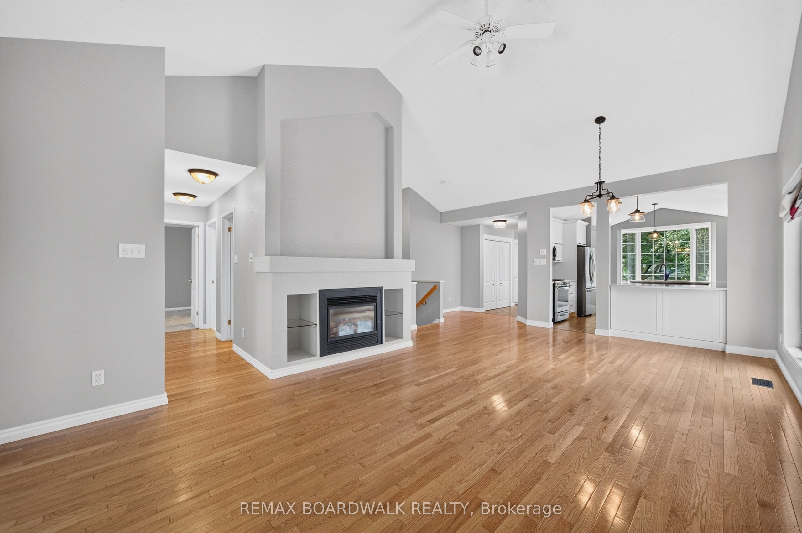 22 Burnstead Crescent Property Photo 7