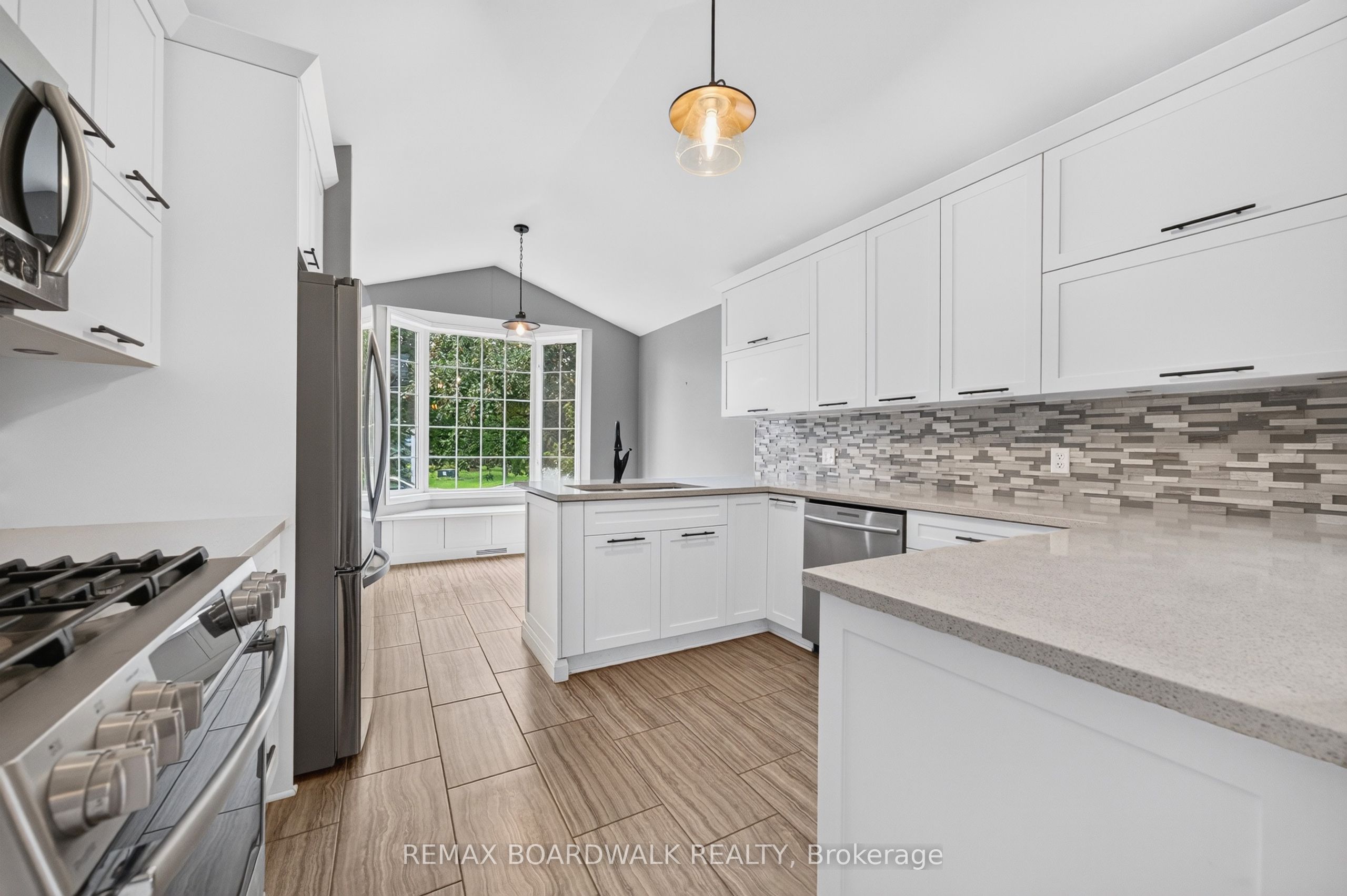22 Burnstead Crescent Property Photo 8