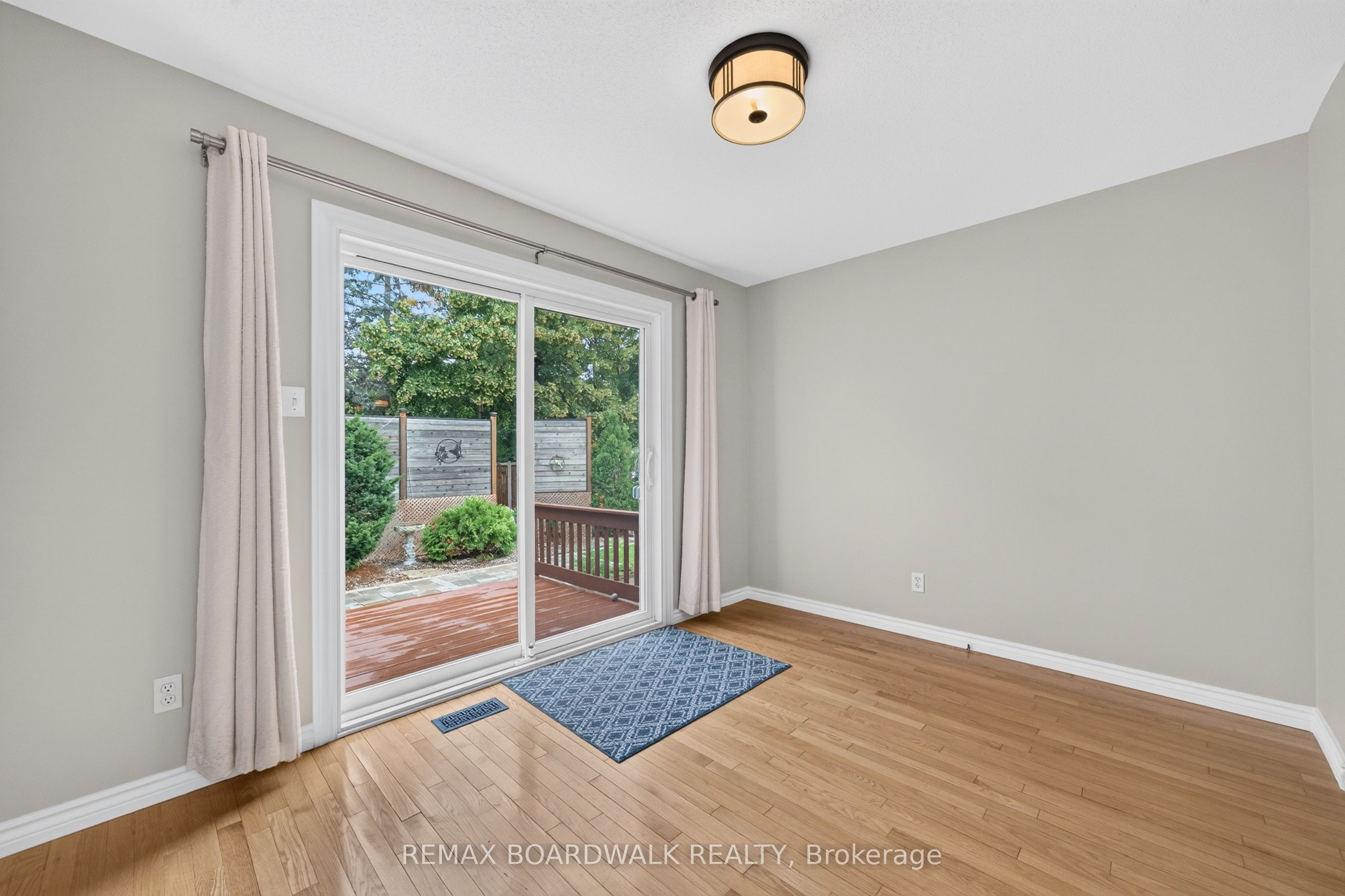 22 Burnstead Crescent Property Photo 14
