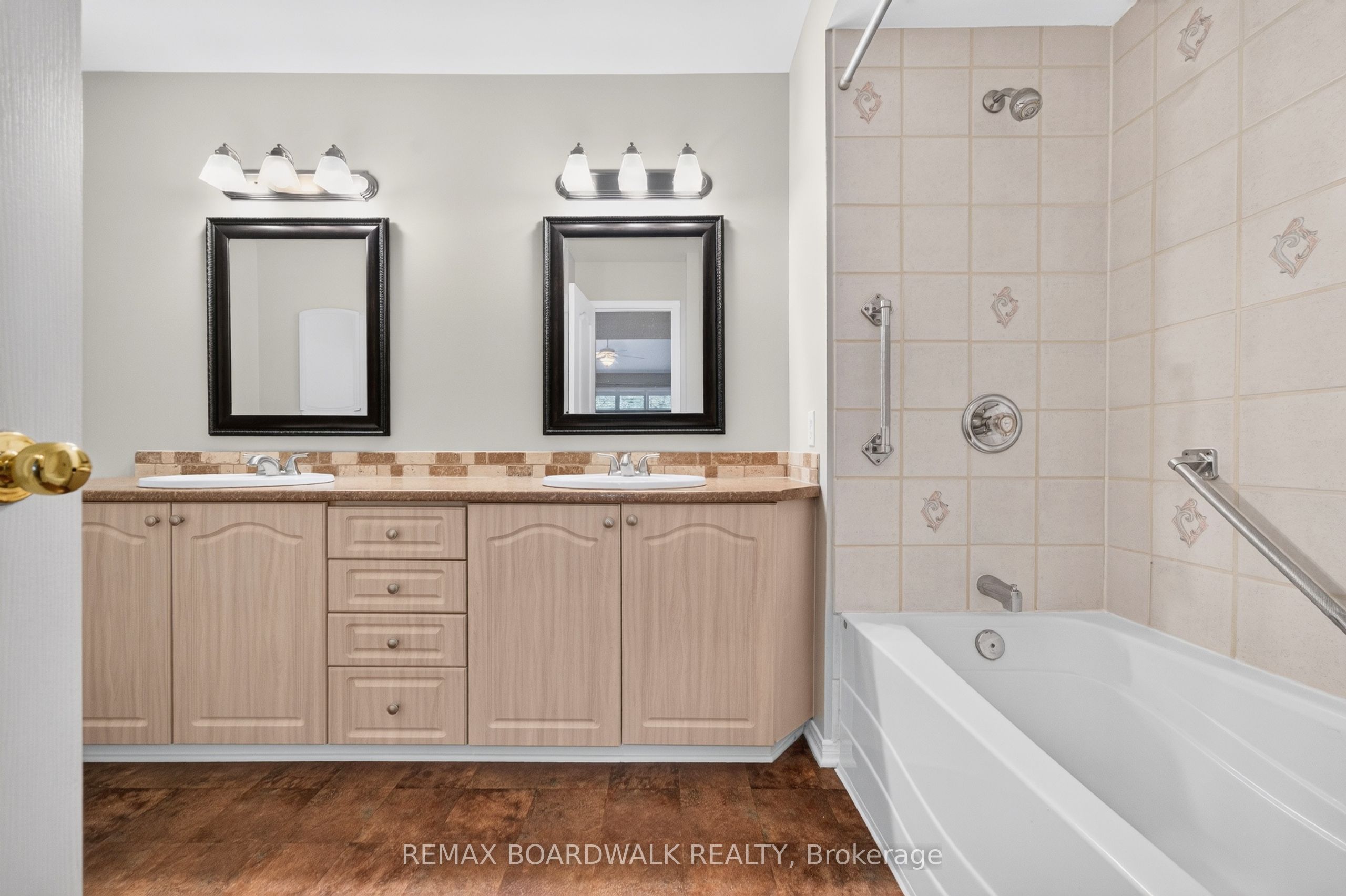 22 Burnstead Crescent Property Photo 19