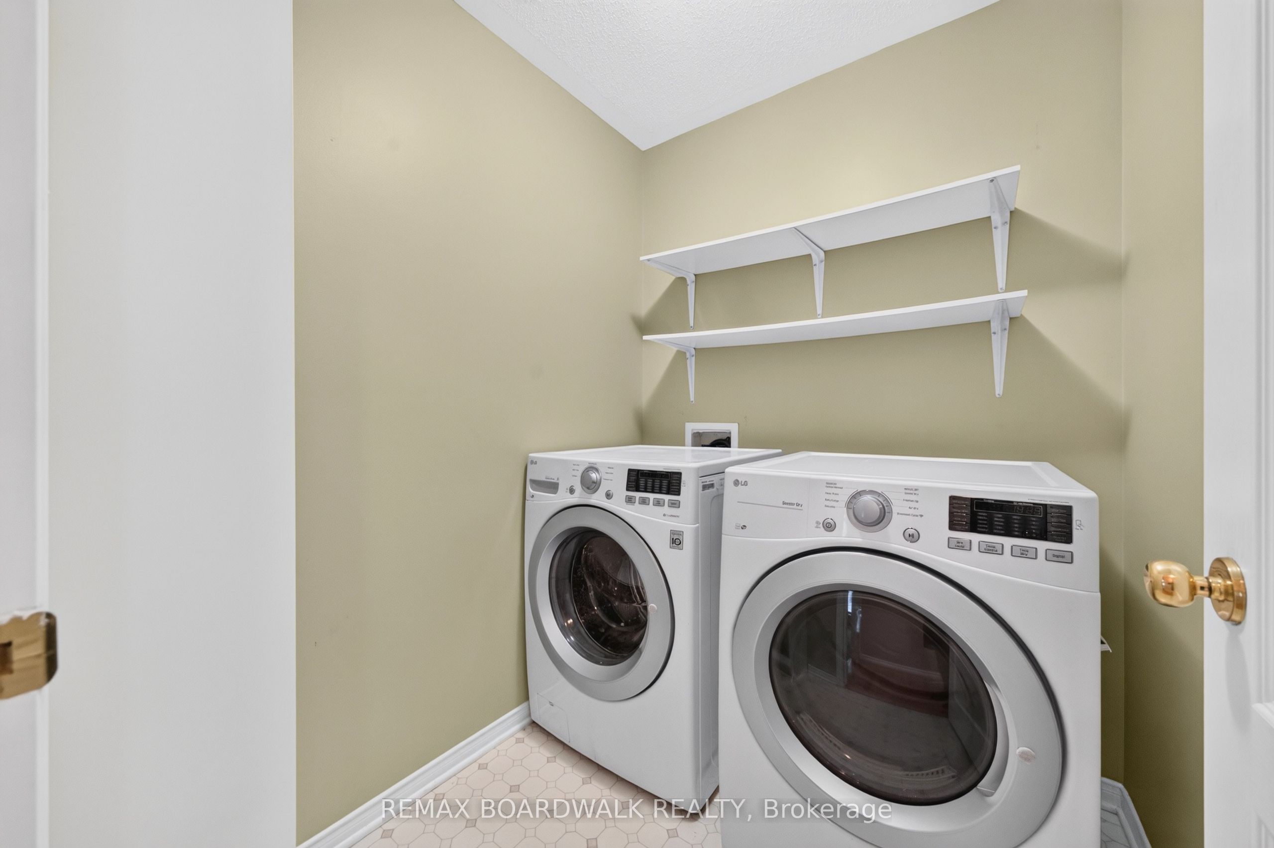 22 Burnstead Crescent Property Photo 23