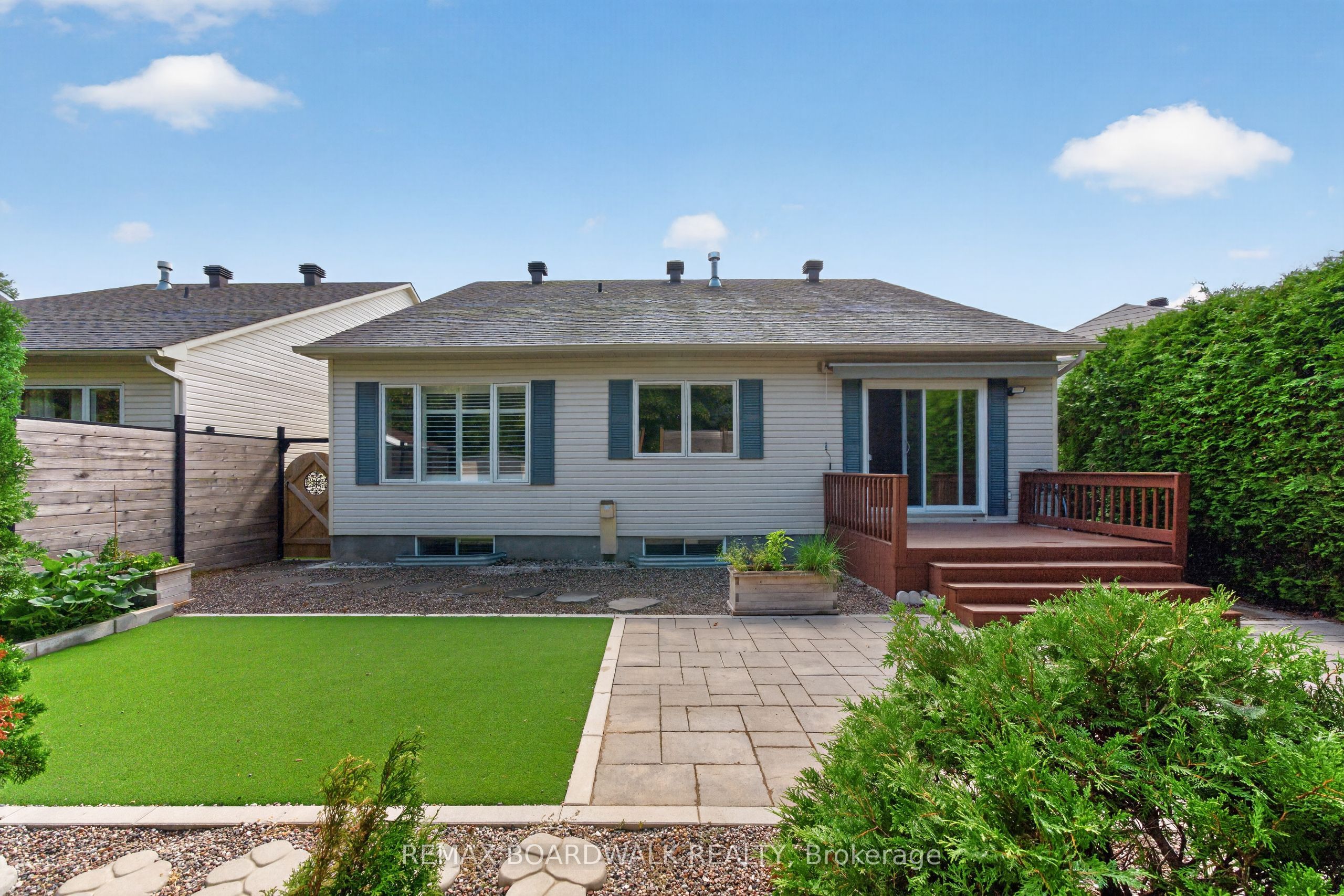 22 Burnstead Crescent Property Photo 32
