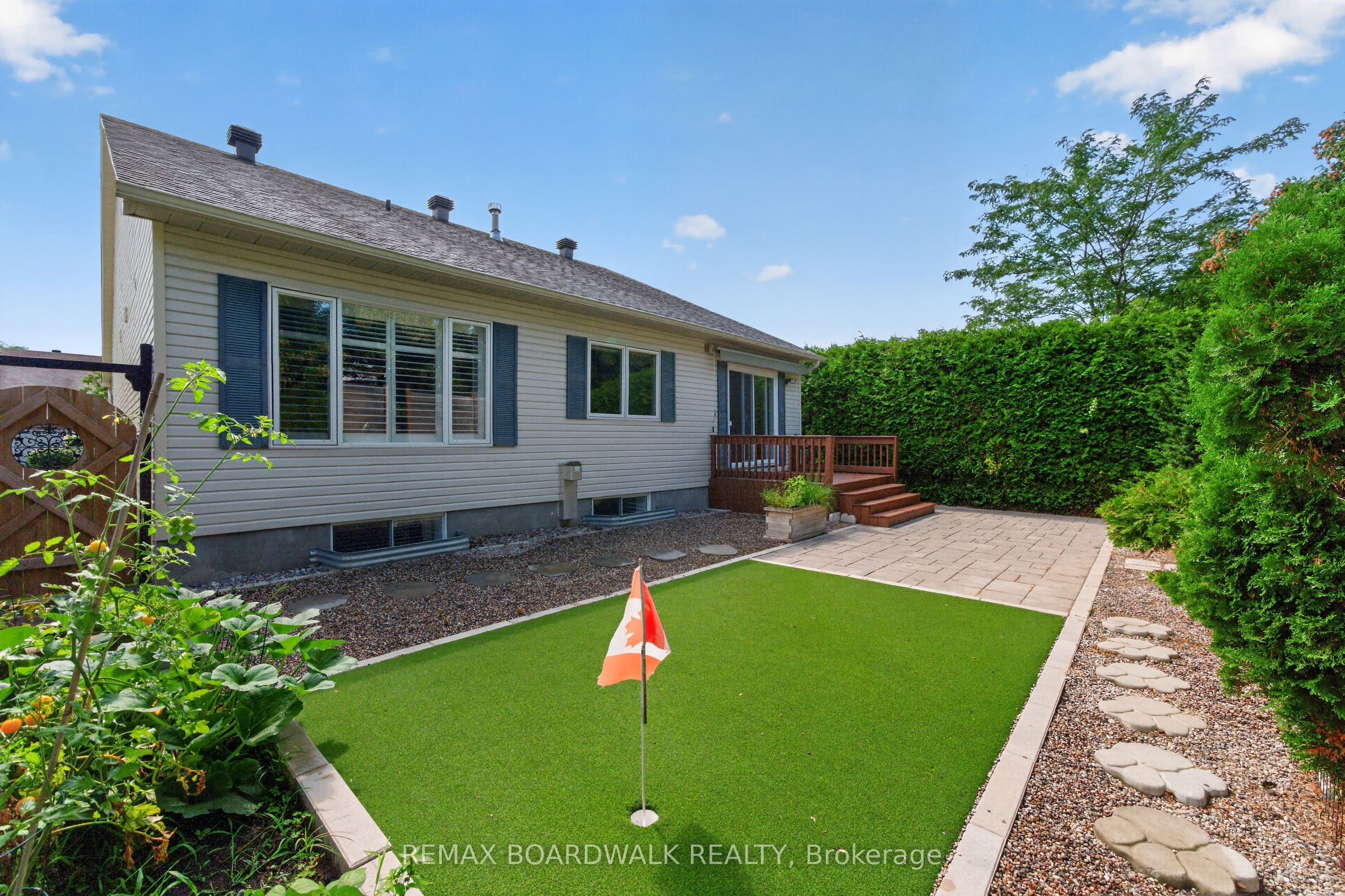 22 Burnstead Crescent Property Photo 35