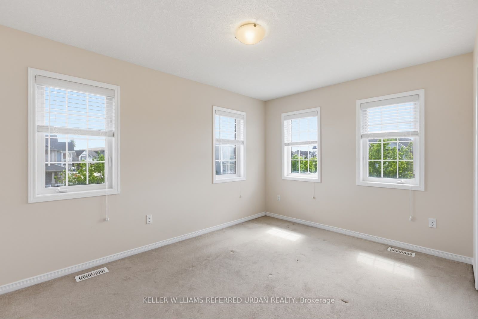 14 Andover Drive Property Photo 27