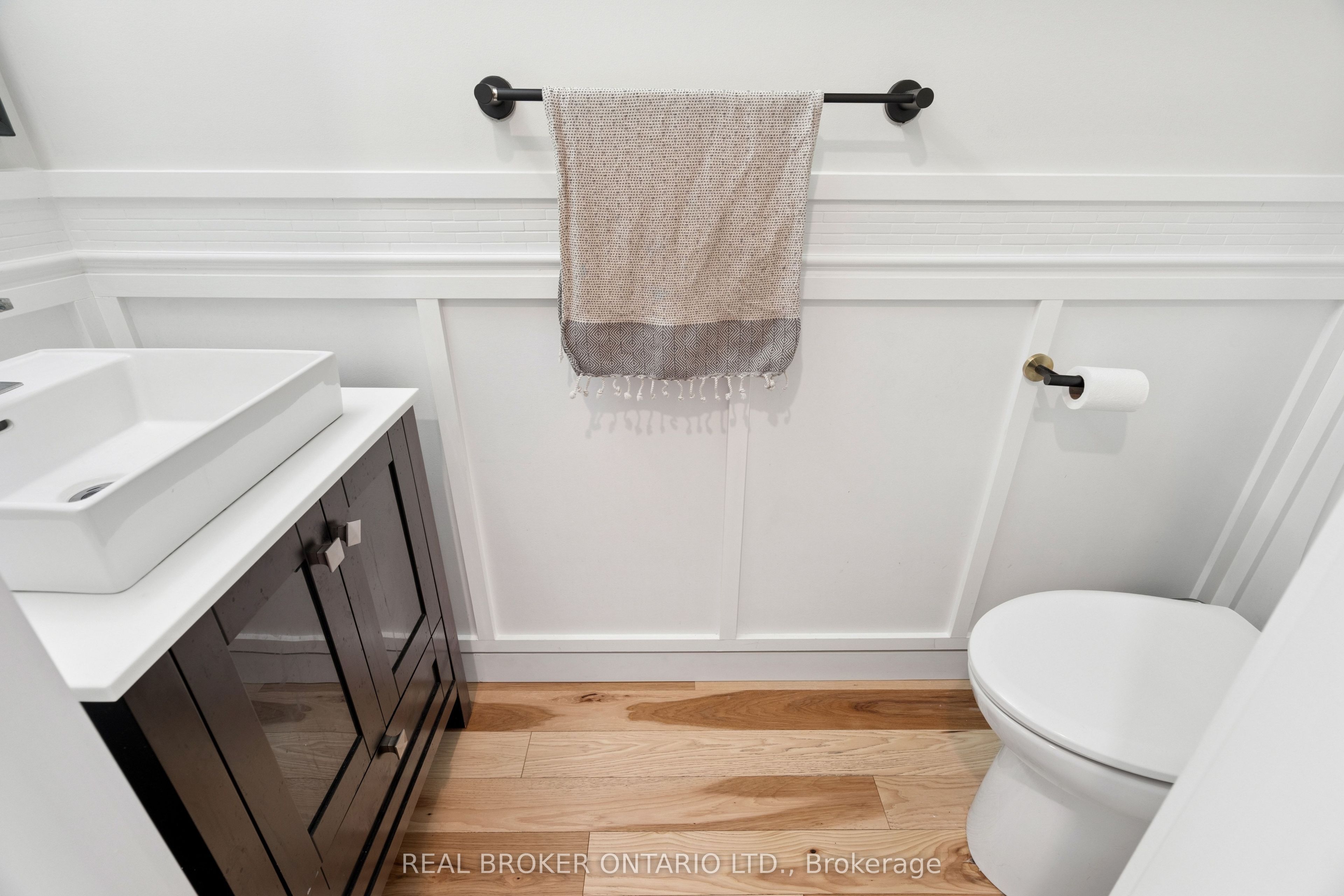 168 Hampson Crescent Property Photo 17