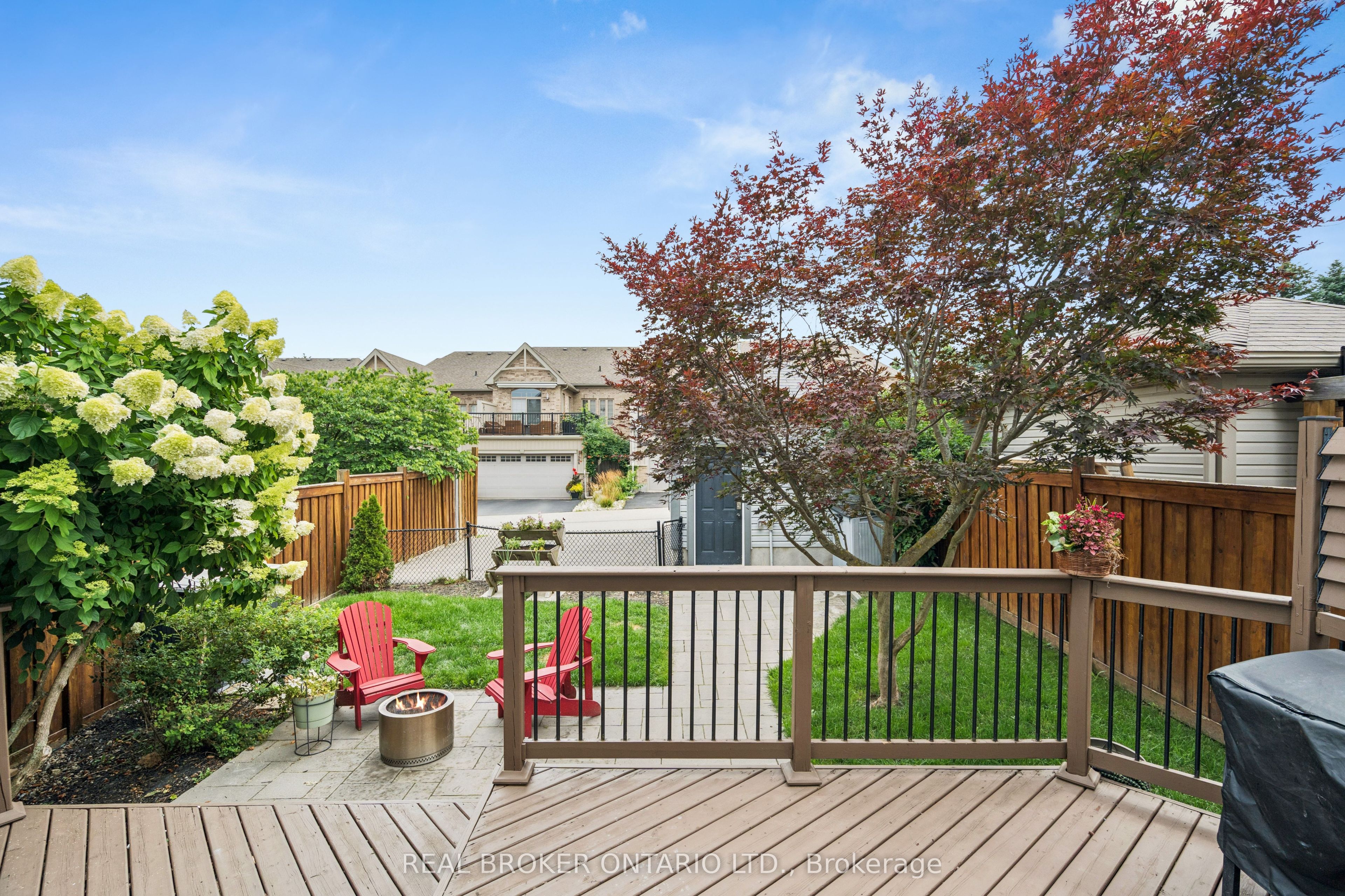 168 Hampson Crescent Property Photo 38