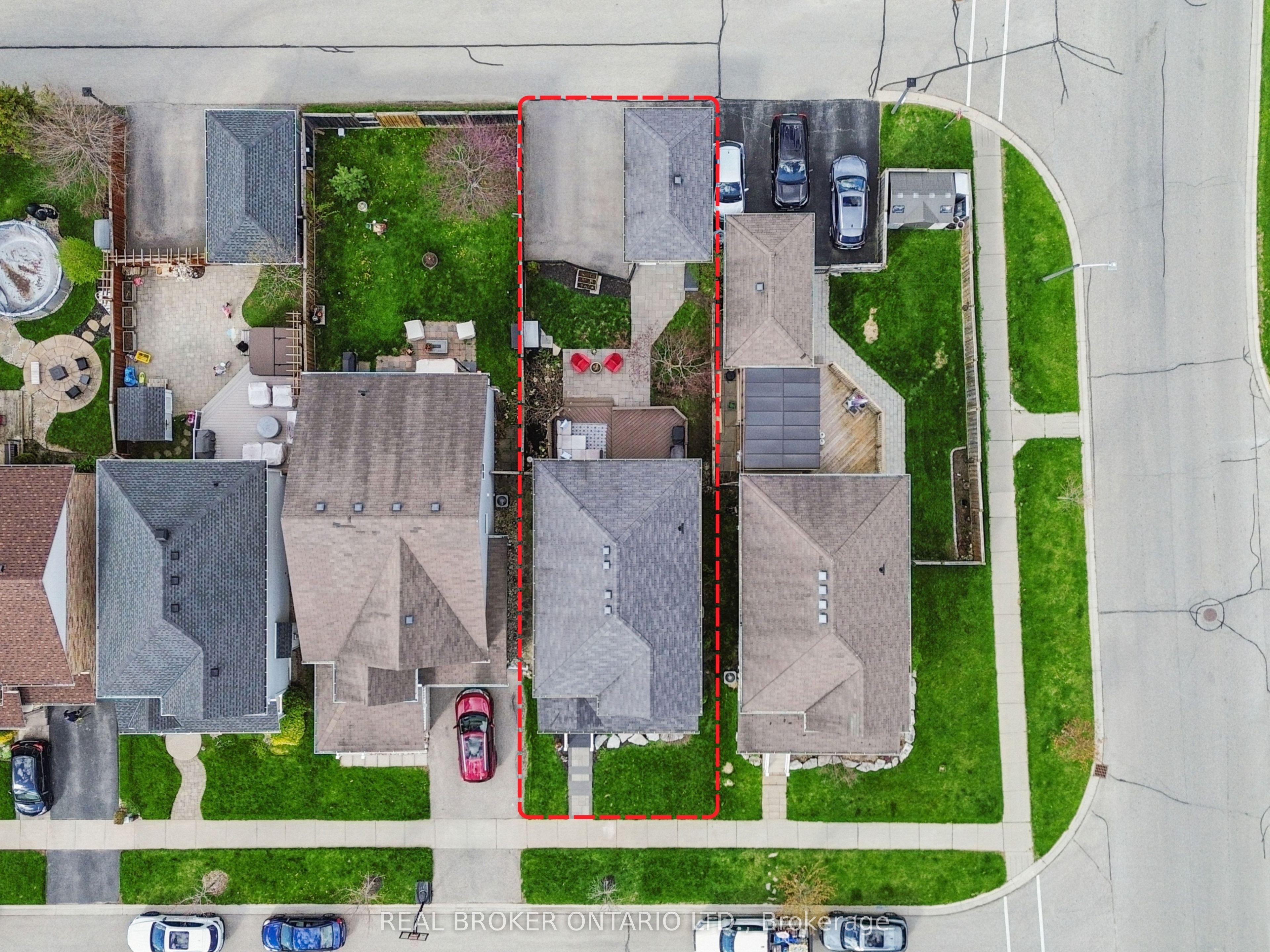 168 Hampson Crescent Property Photo 50