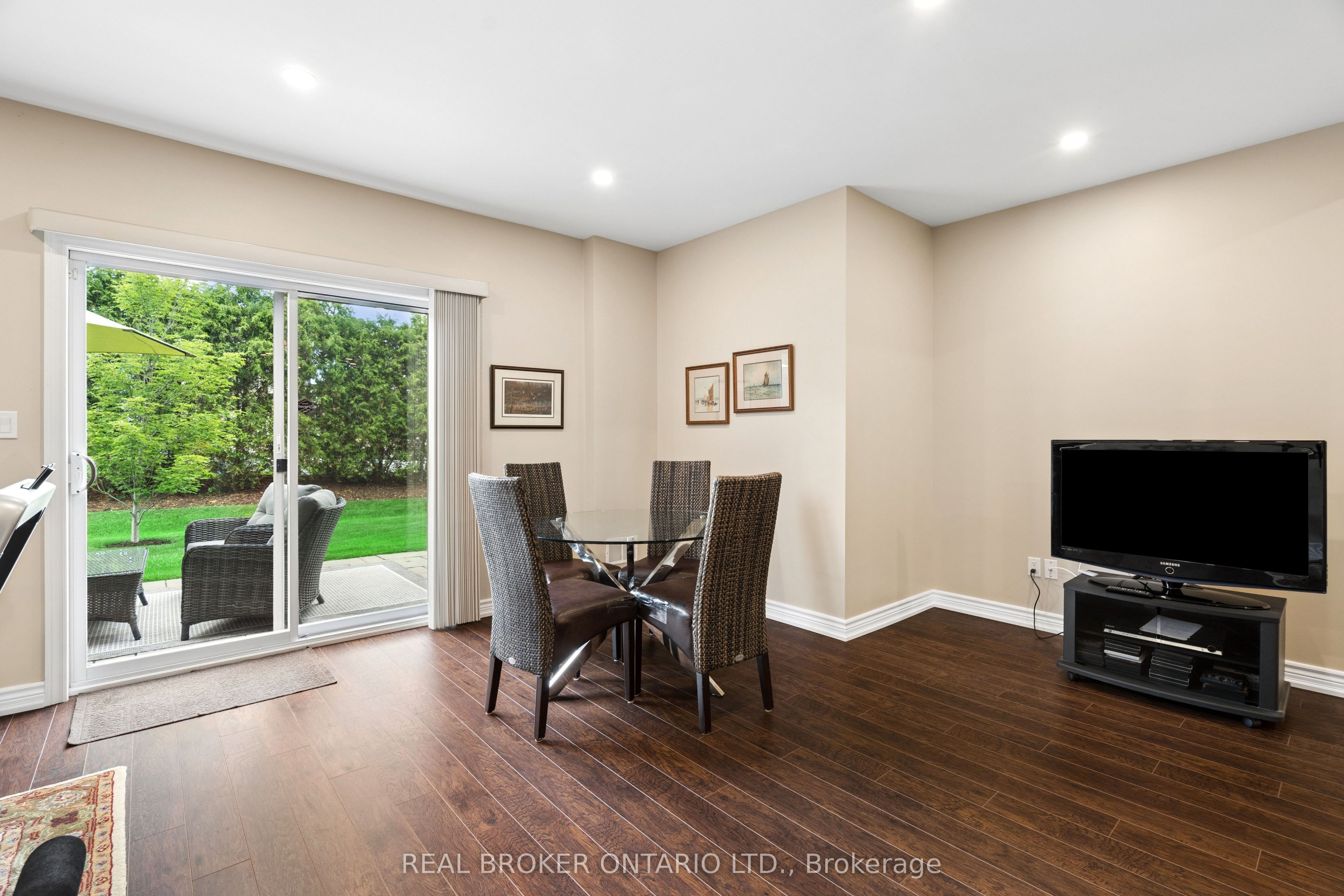 14 Chestnut Drive Property Photo 37